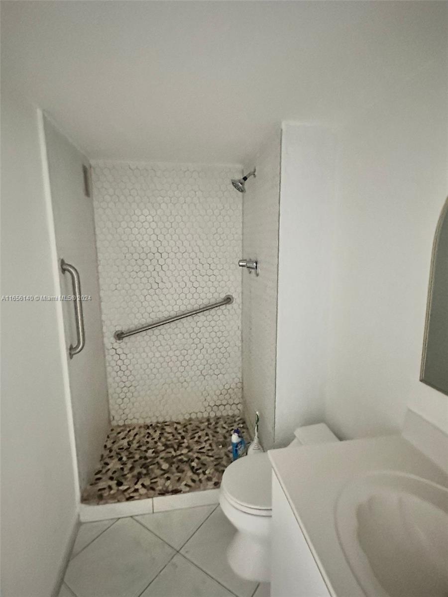 OCEANSIDE PLAZA CONDO - Residential