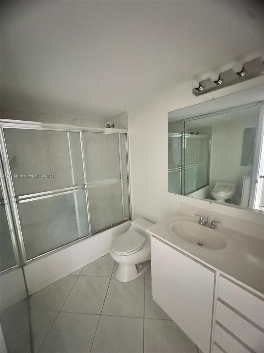 OCEANSIDE PLAZA CONDO - Residential
