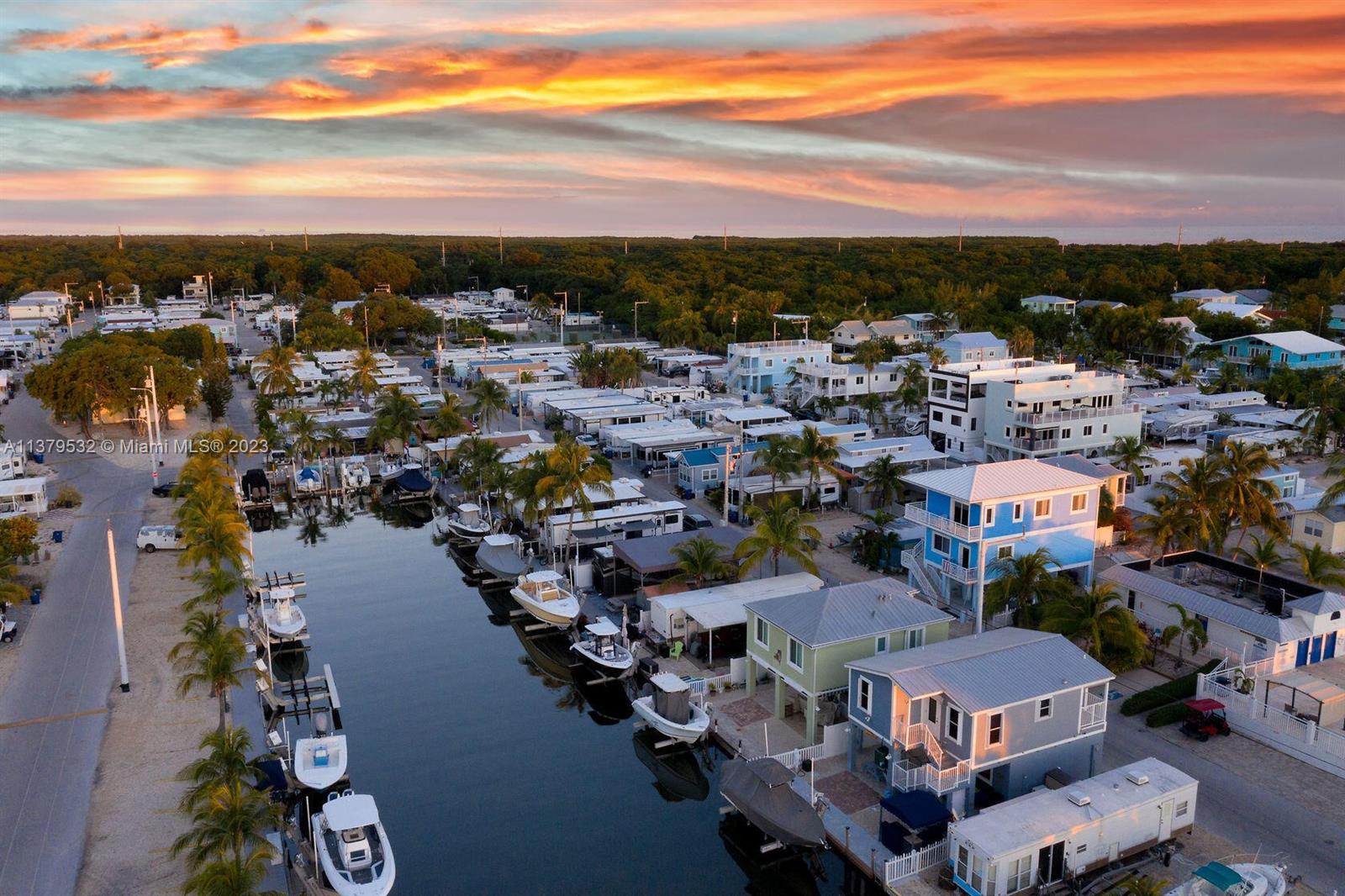 CALUSA CAMPGROUND - Land