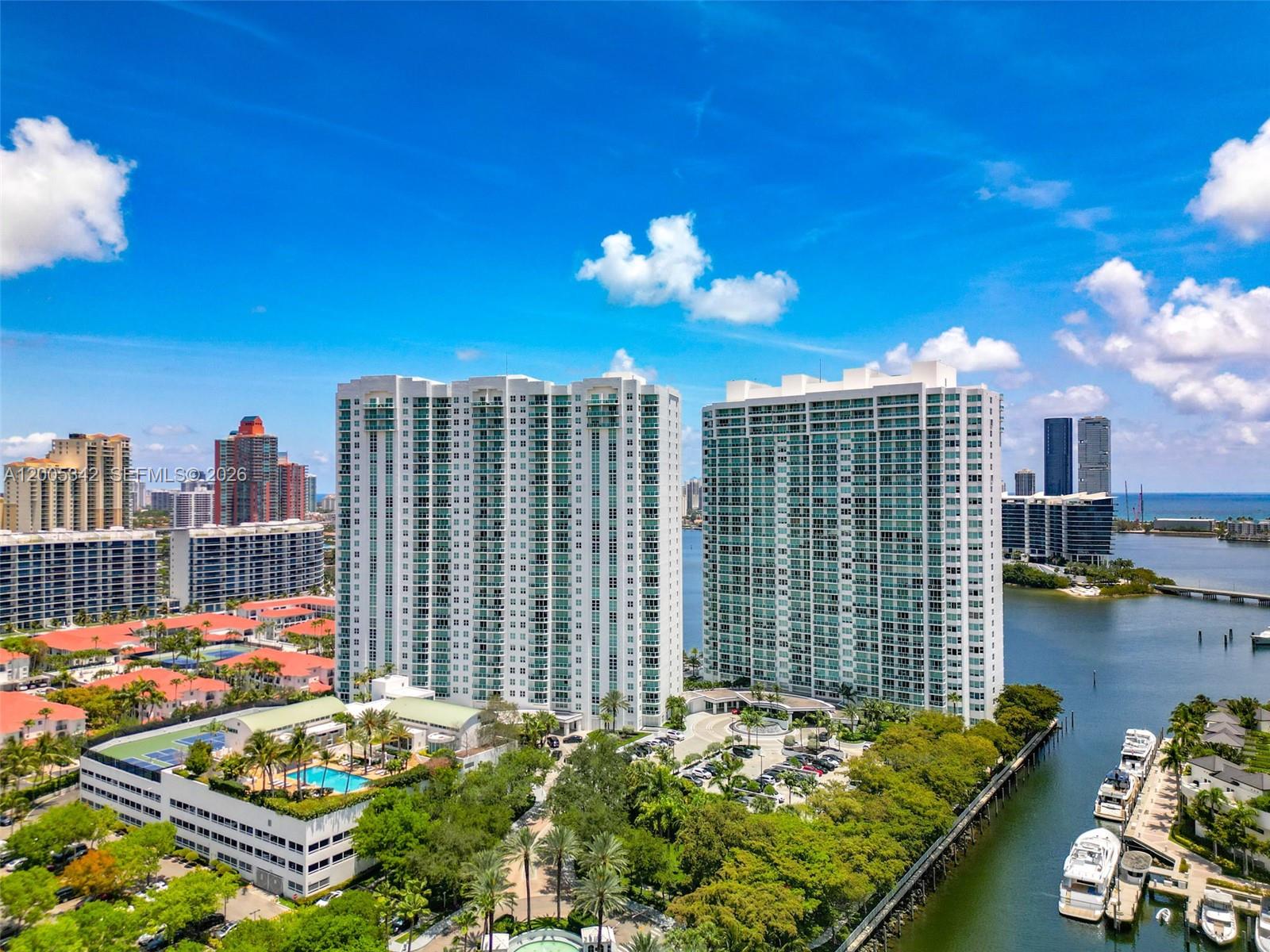 THE PENINSULA II CONDO - Residential