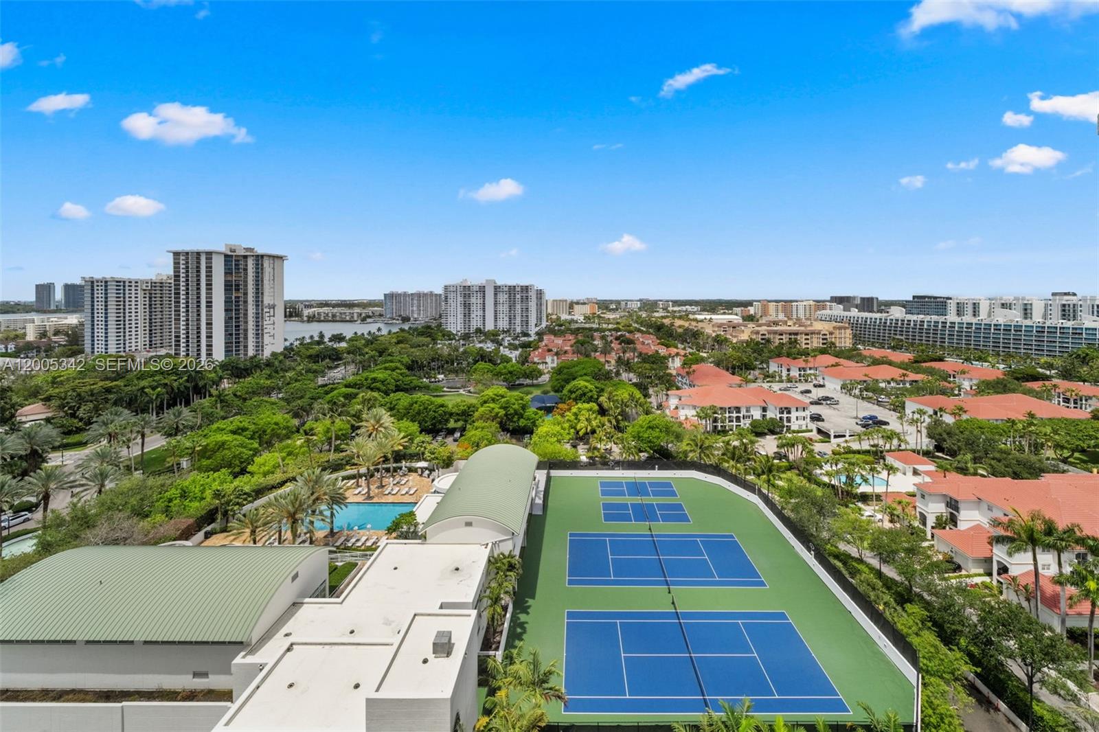 THE PENINSULA II CONDO - Residential
