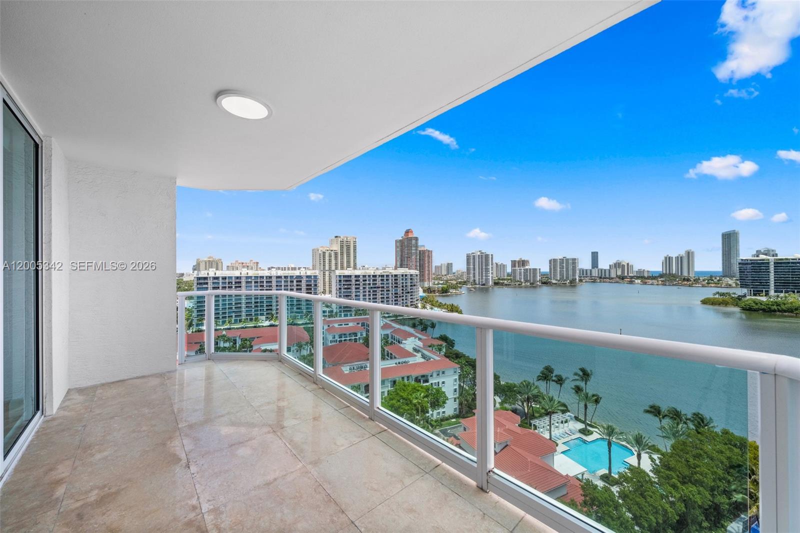 THE PENINSULA II CONDO - Residential