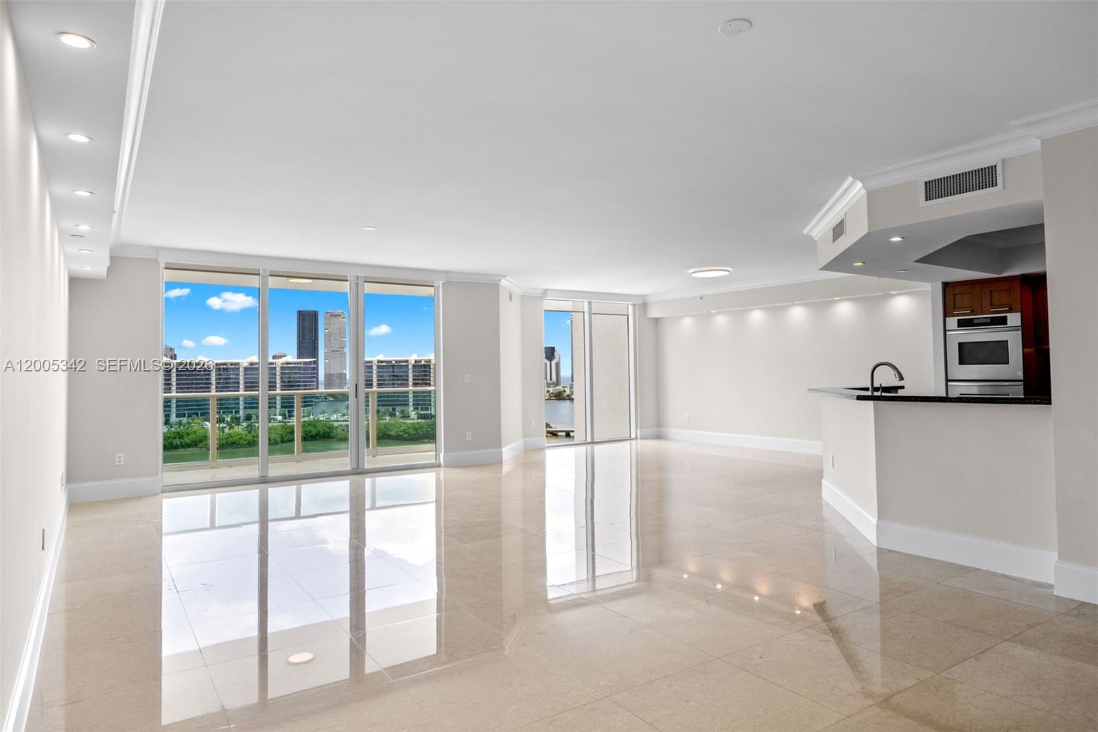 THE PENINSULA II CONDO - Residential