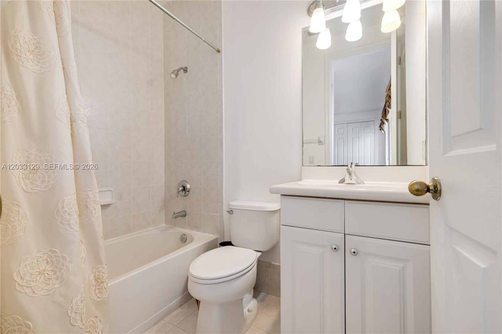 CUTLER CAY - Residential Lease