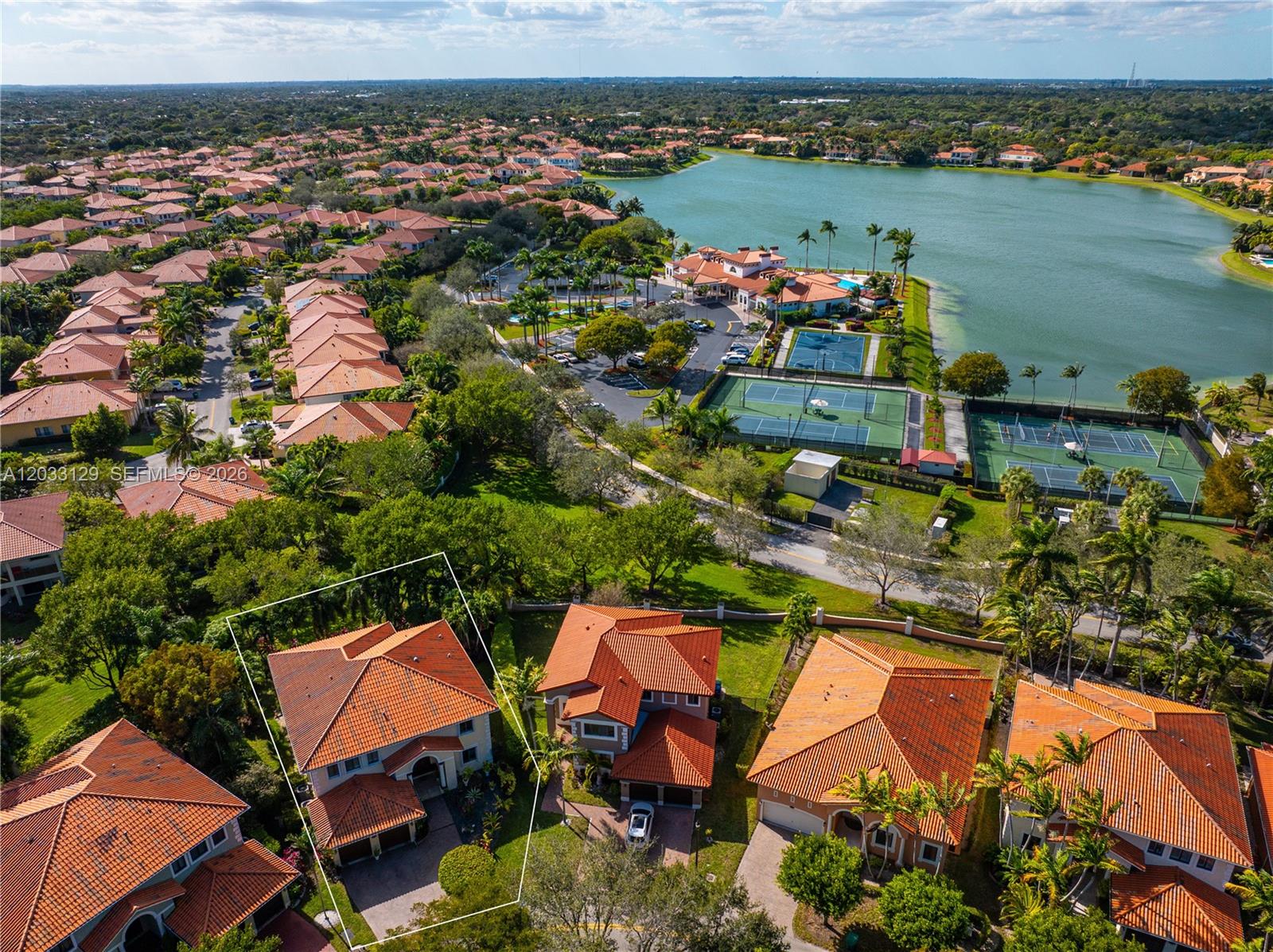 CUTLER CAY - Residential Lease