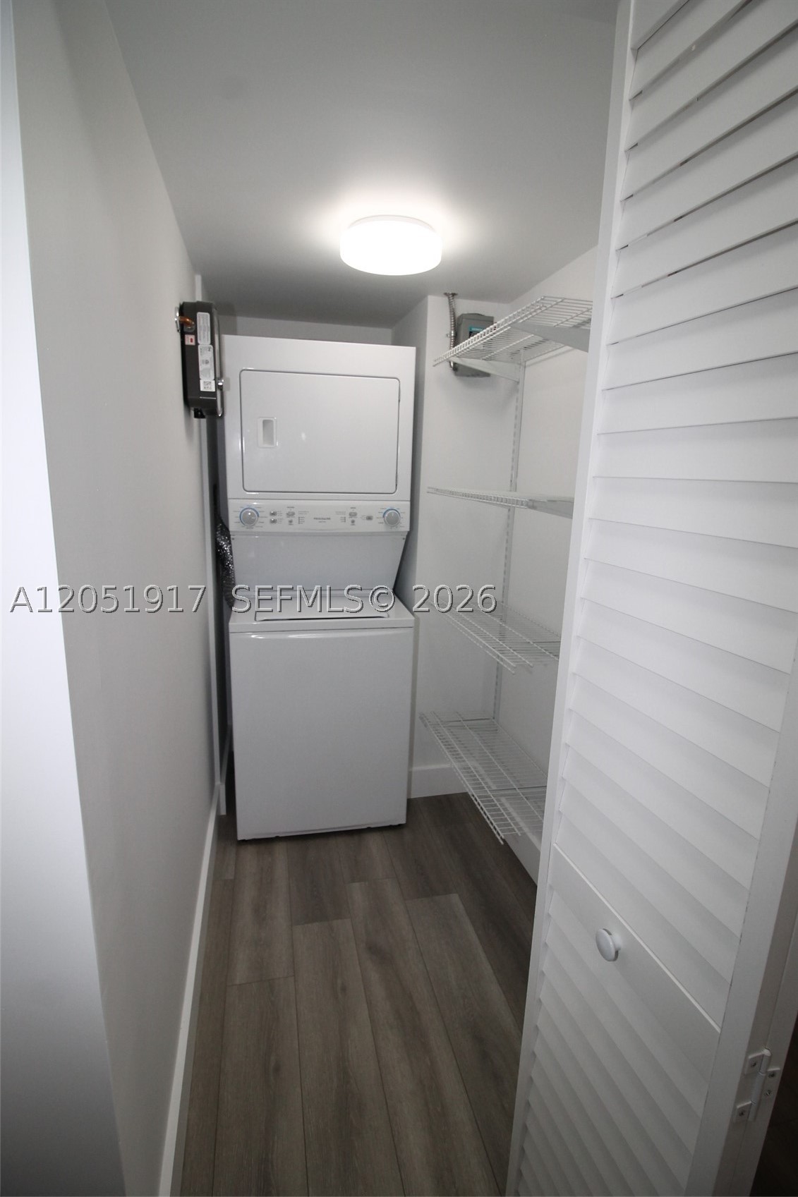 CENTRE COURT CONDO - Residential