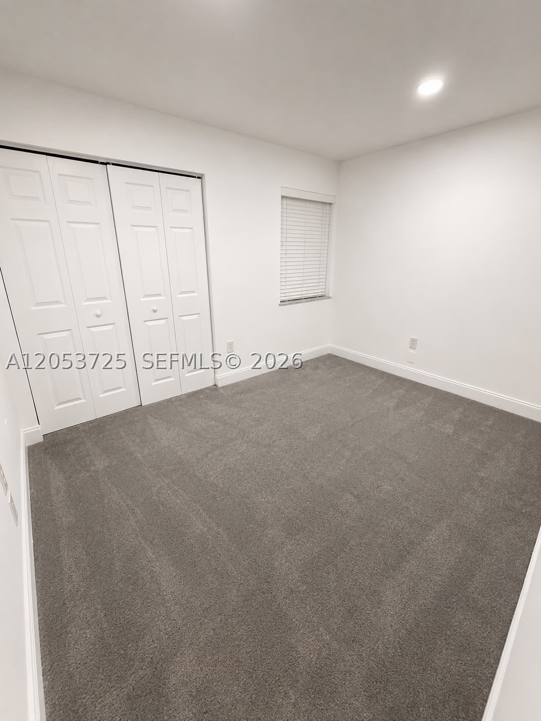 TERRANOVA CONDO #11 - Residential Lease