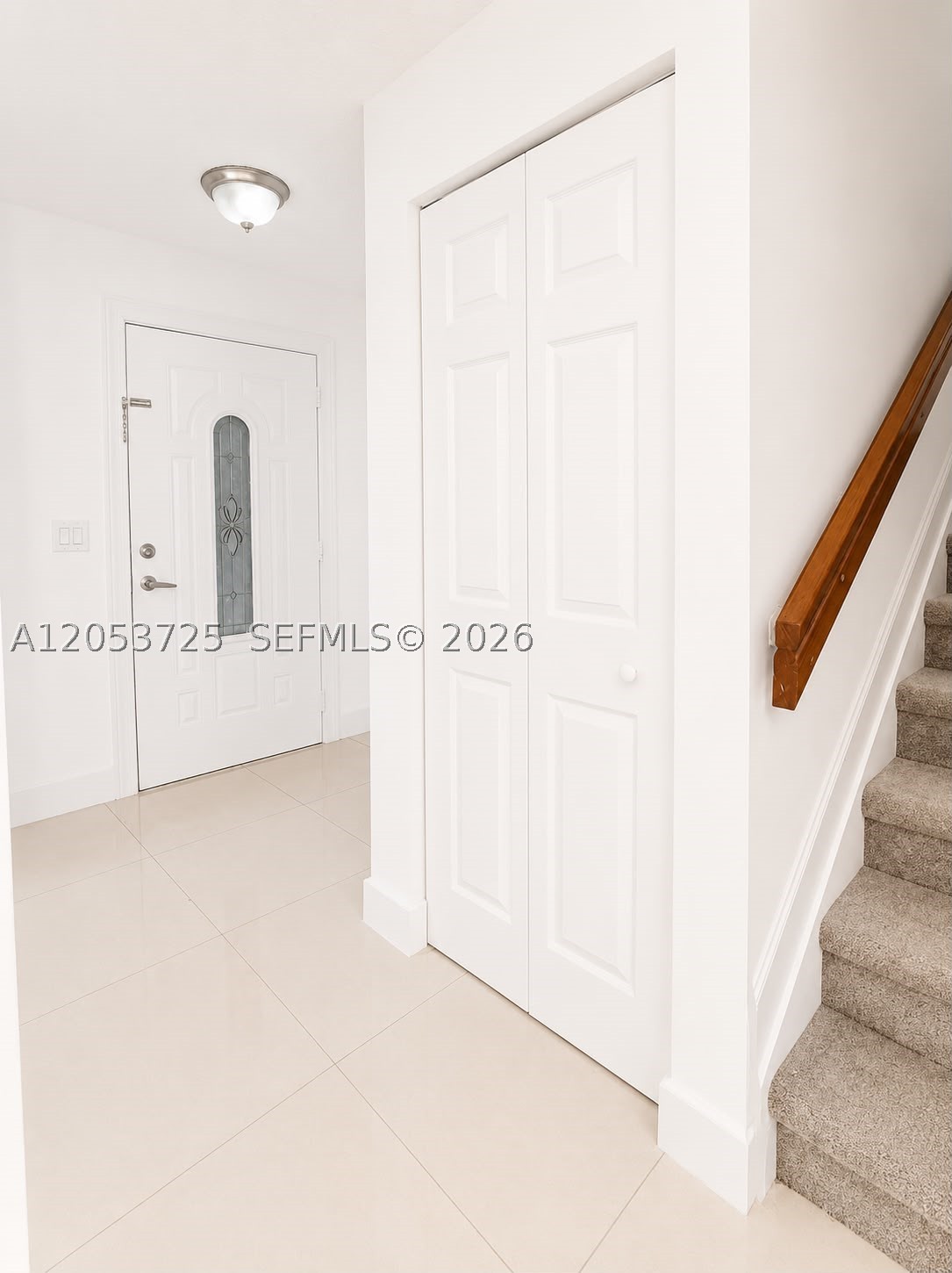 TERRANOVA CONDO #11 - Residential Lease