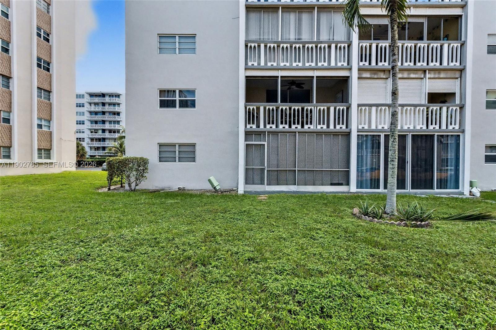 MEADOWBROOK CONDO APTS BL - Residential