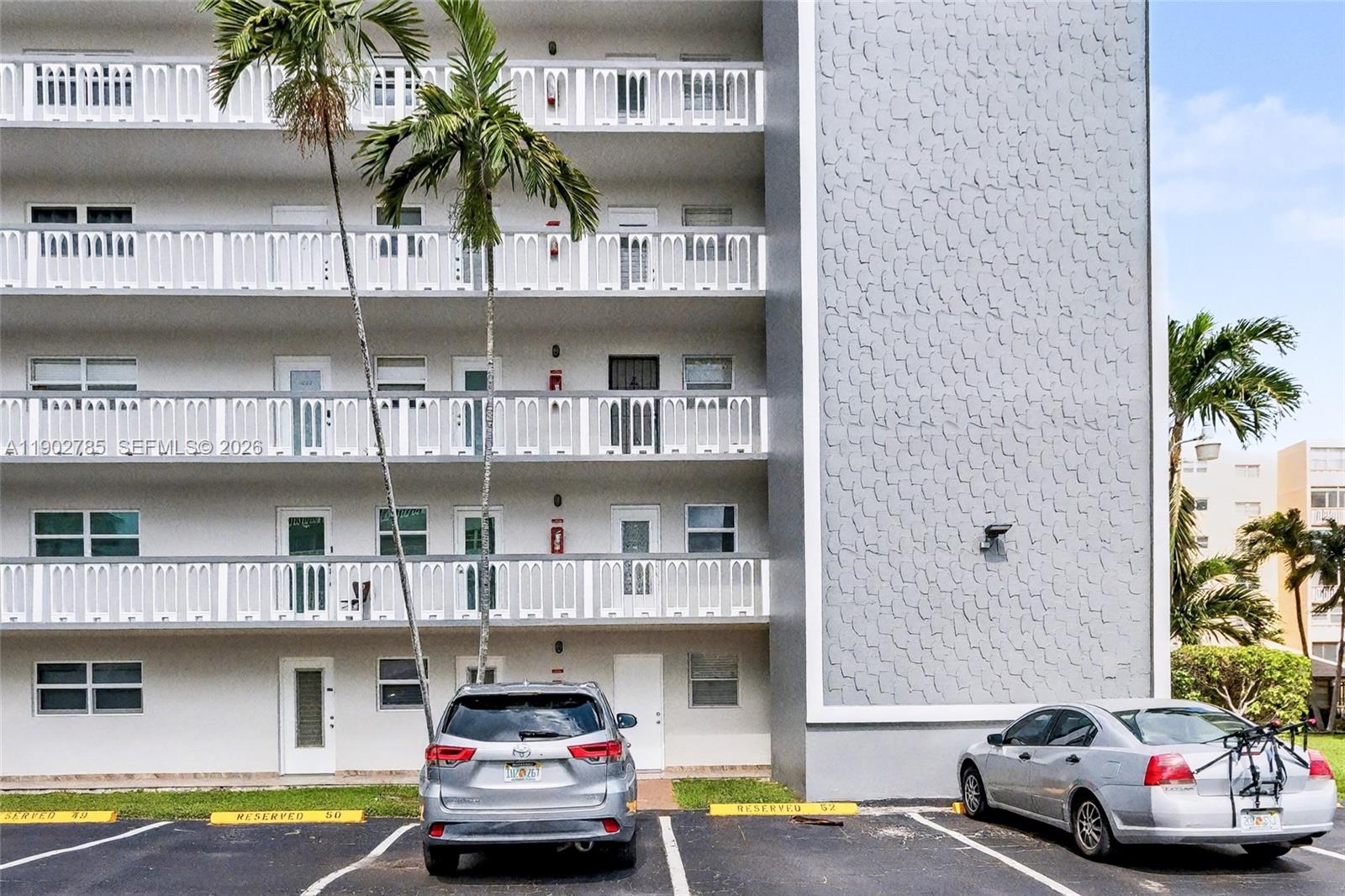MEADOWBROOK CONDO APTS BL - Residential