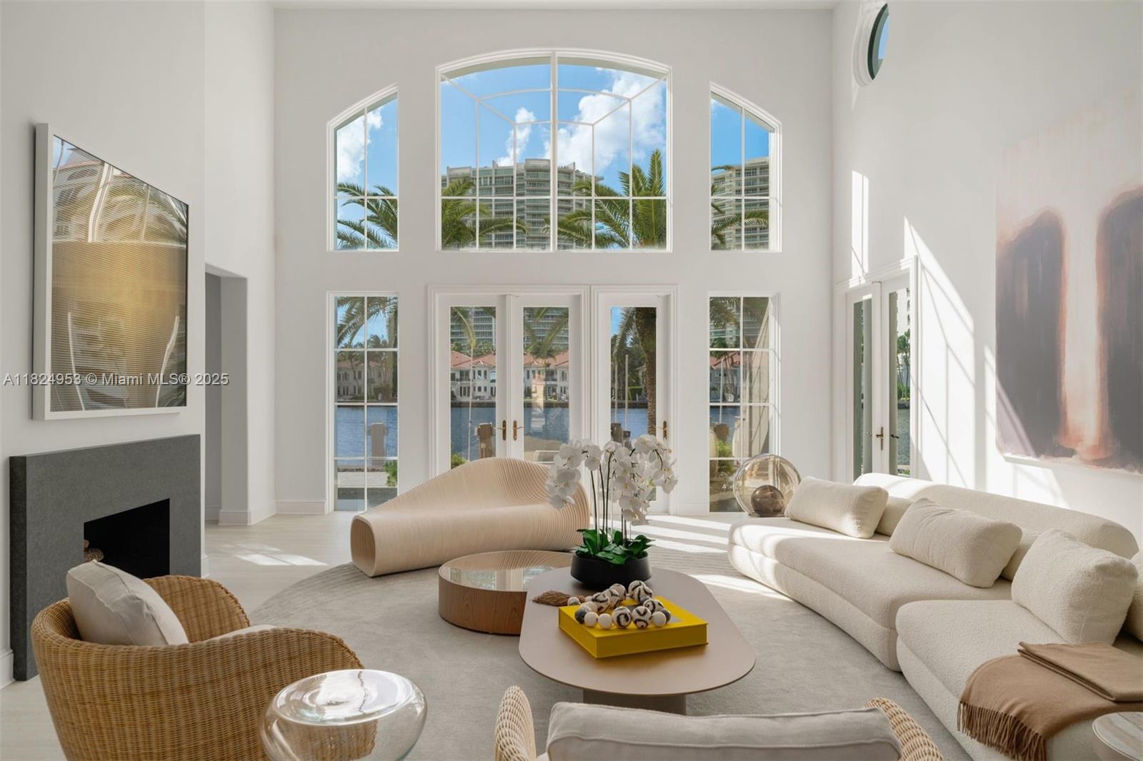 GOLDEN BEACH SEC D - Residential