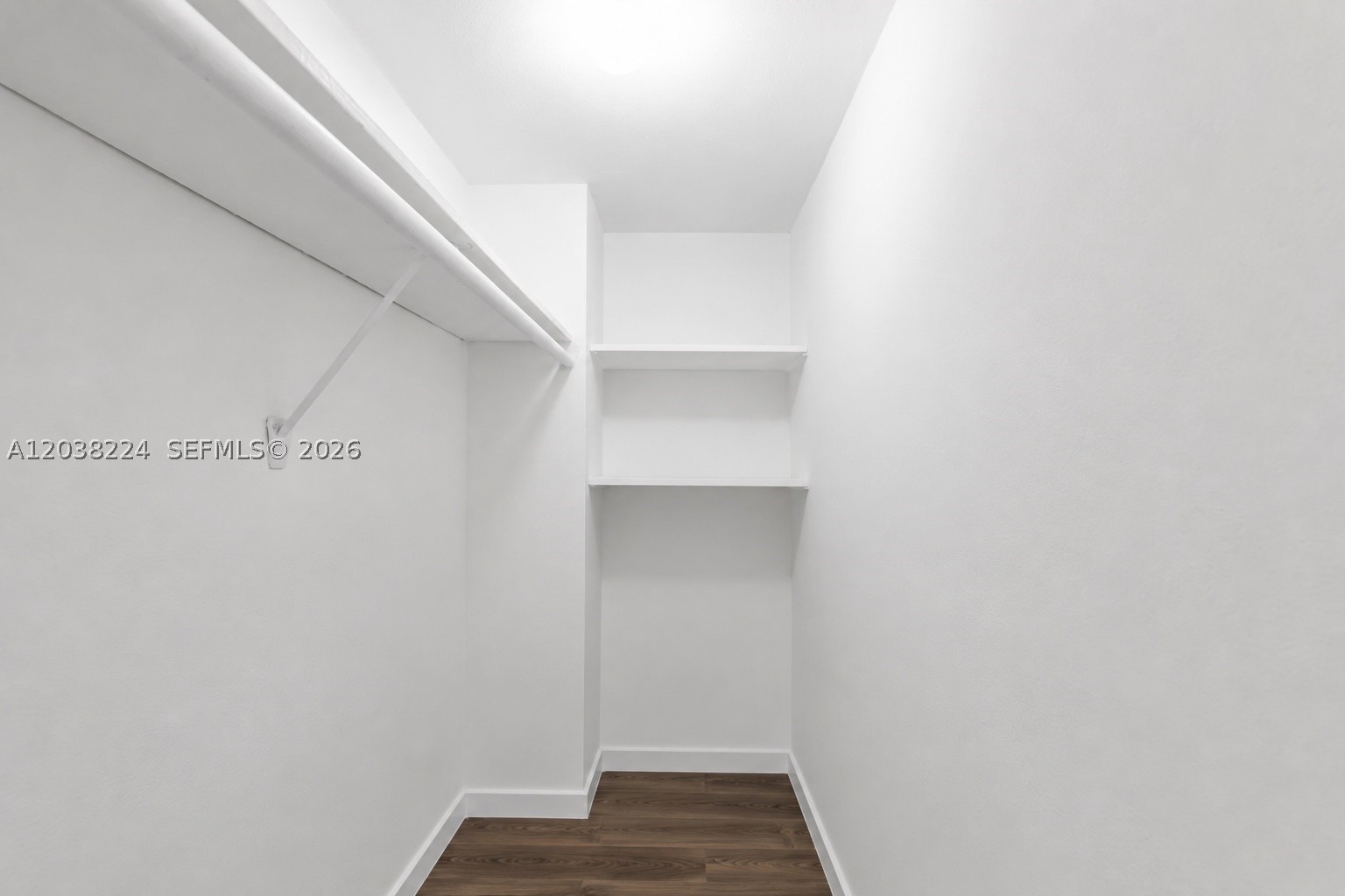 ADMIRAL TOWERS CONDO - Residential