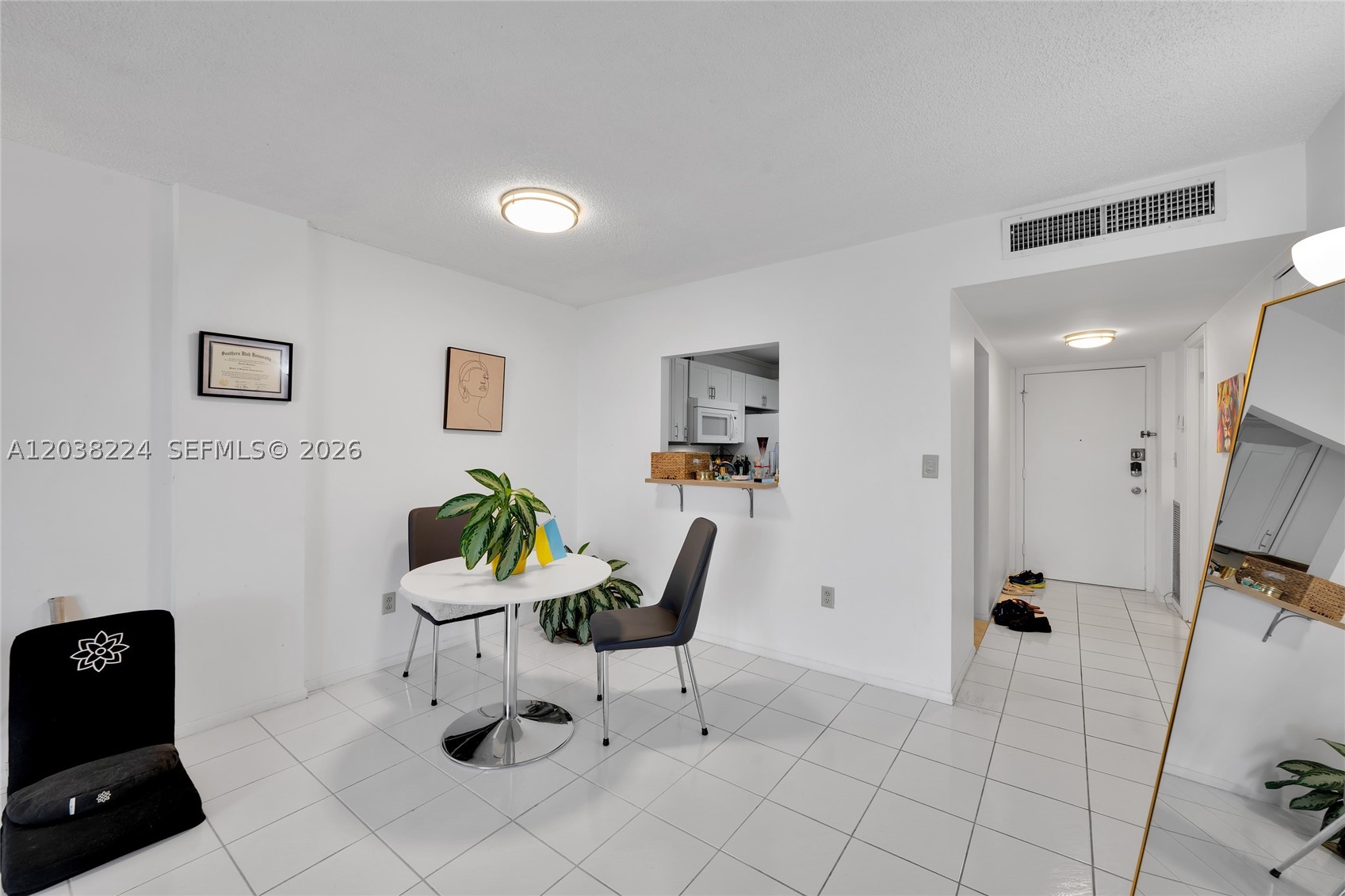 ADMIRAL TOWERS CONDO - Residential