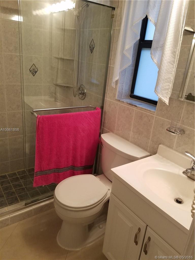 Beach Terrace Resort Cond - Residential Lease