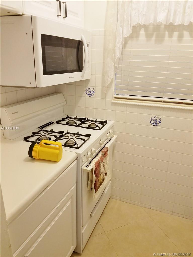 Beach Terrace Resort Cond - Residential Lease