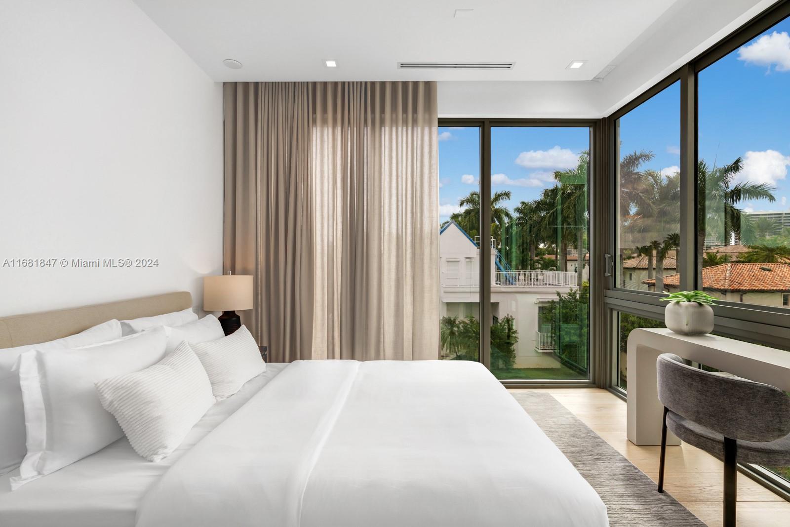 CRYSTAL VIEW - Residential