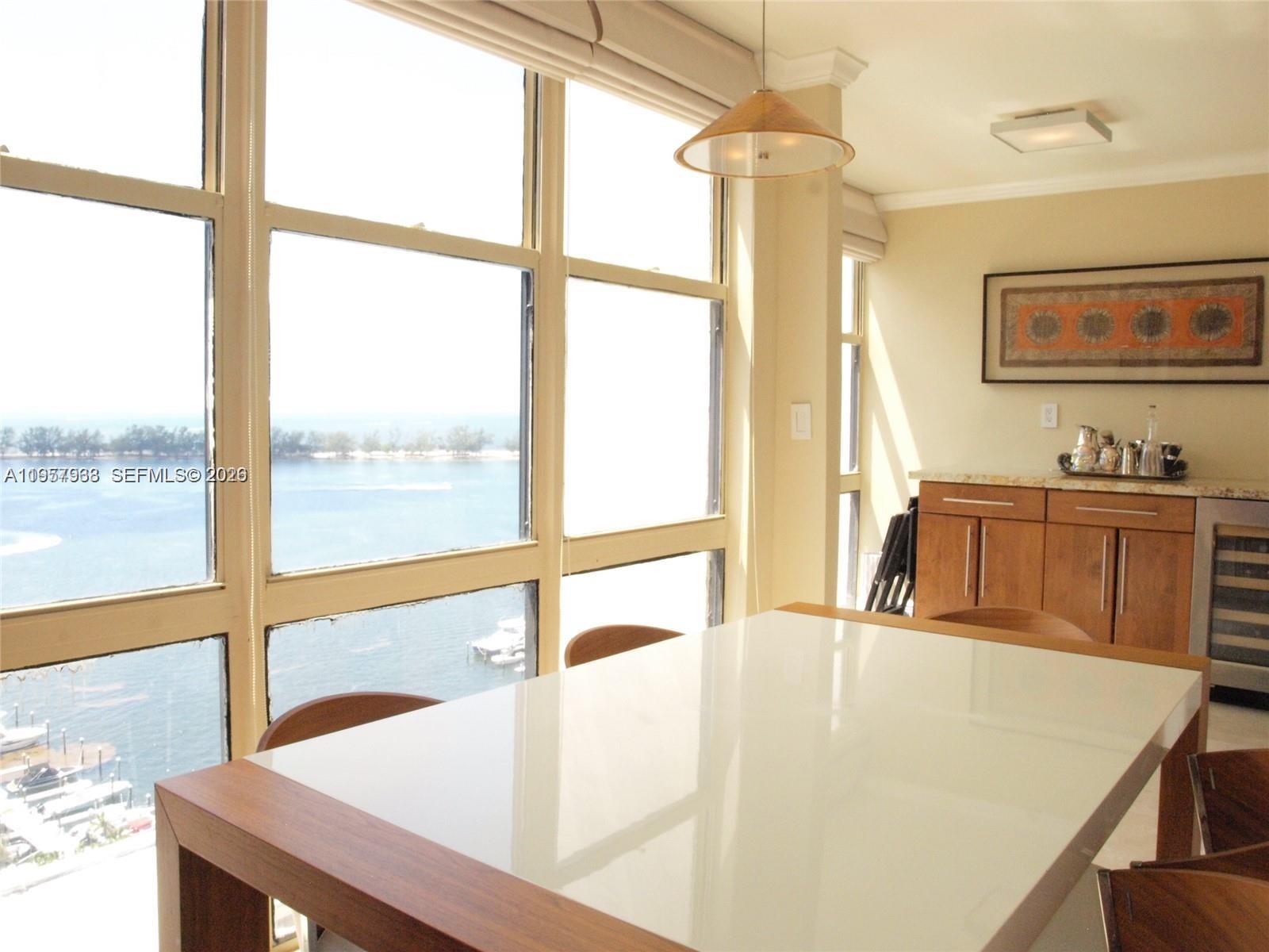 BRICKELL PLACE CONDO - Residential Lease