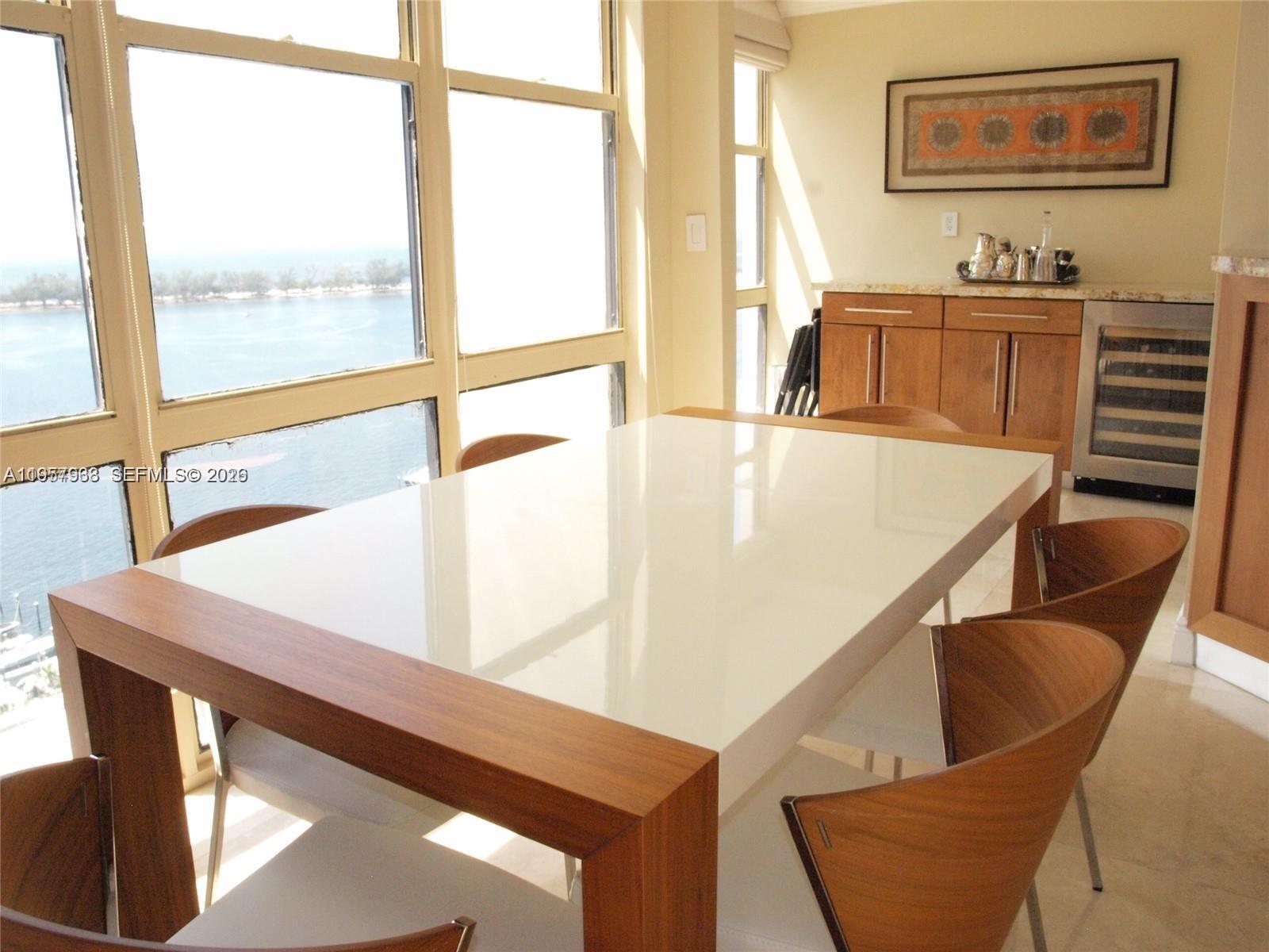 BRICKELL PLACE CONDO - Residential Lease