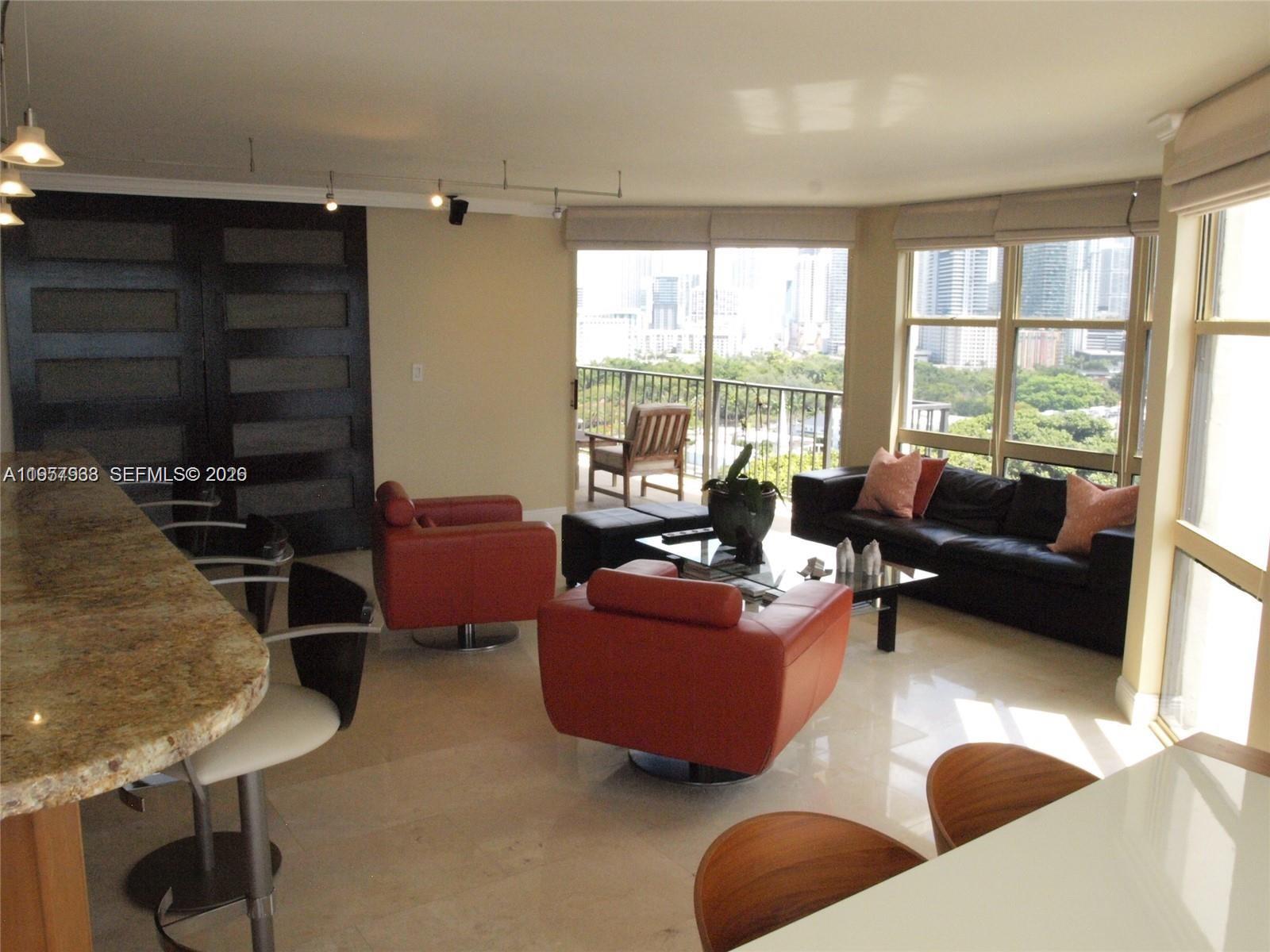 BRICKELL PLACE CONDO - Residential Lease