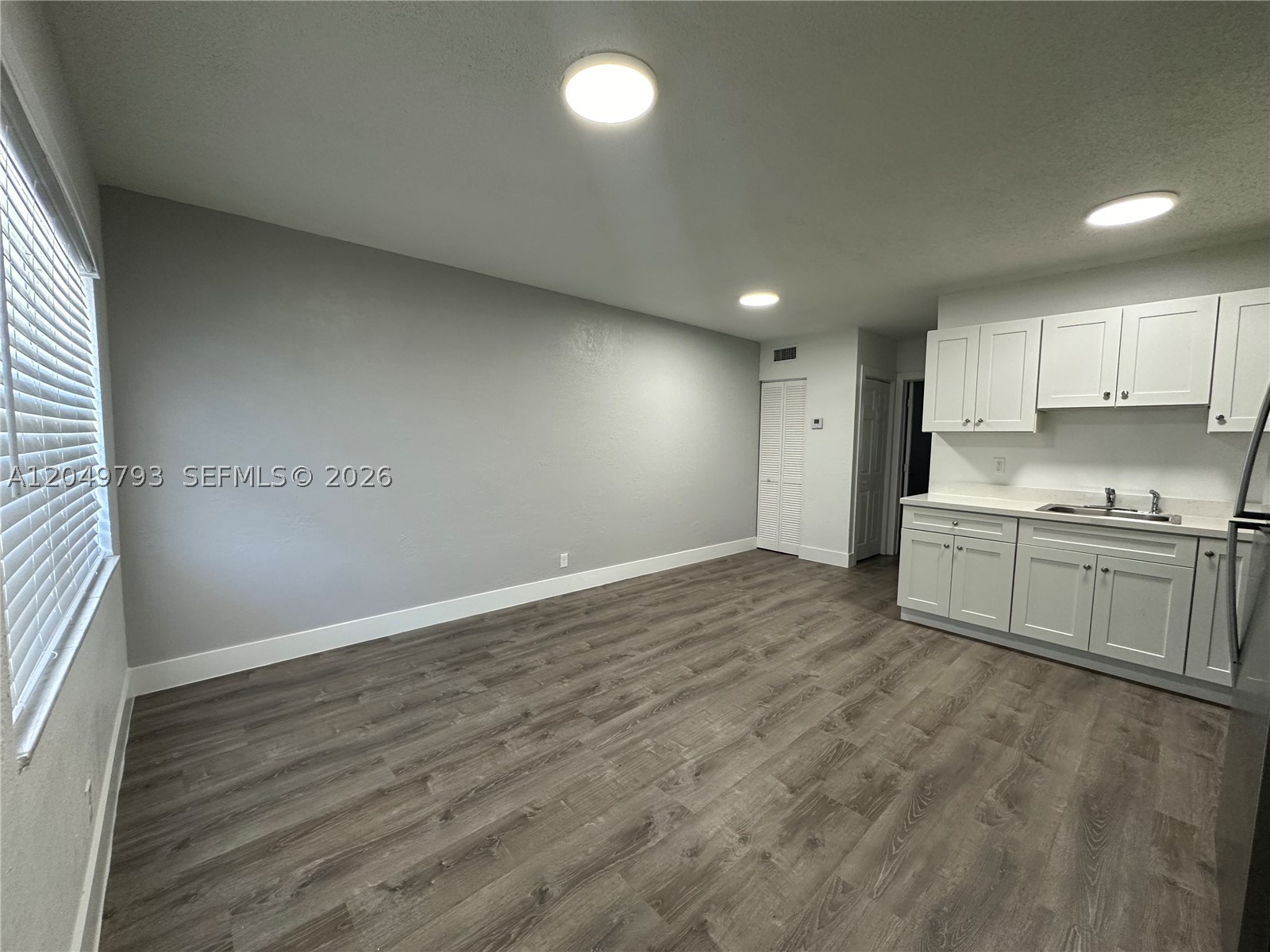 OAKLAND MANORS AMENDED PL - Residential Lease