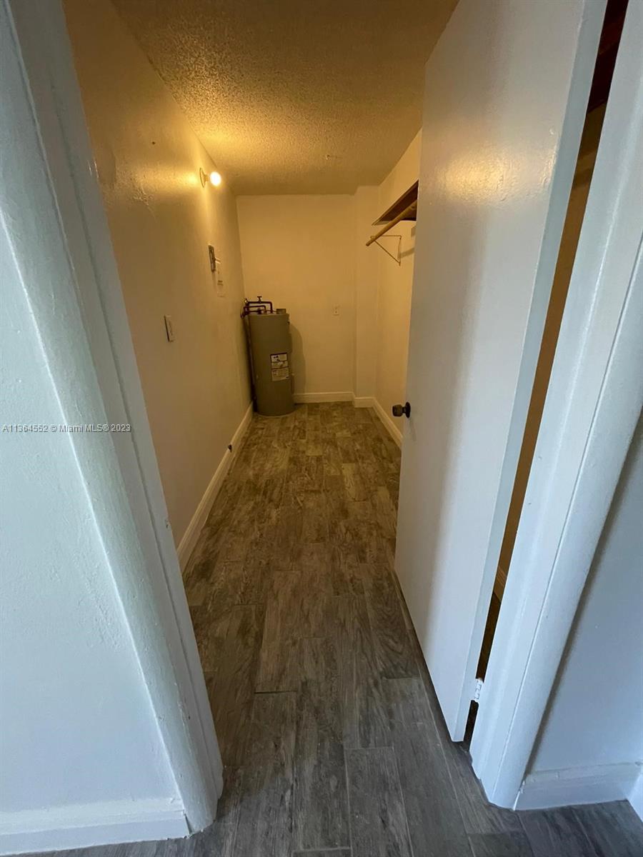 NARANJA LAKES CONDO NO 5 - Residential Lease