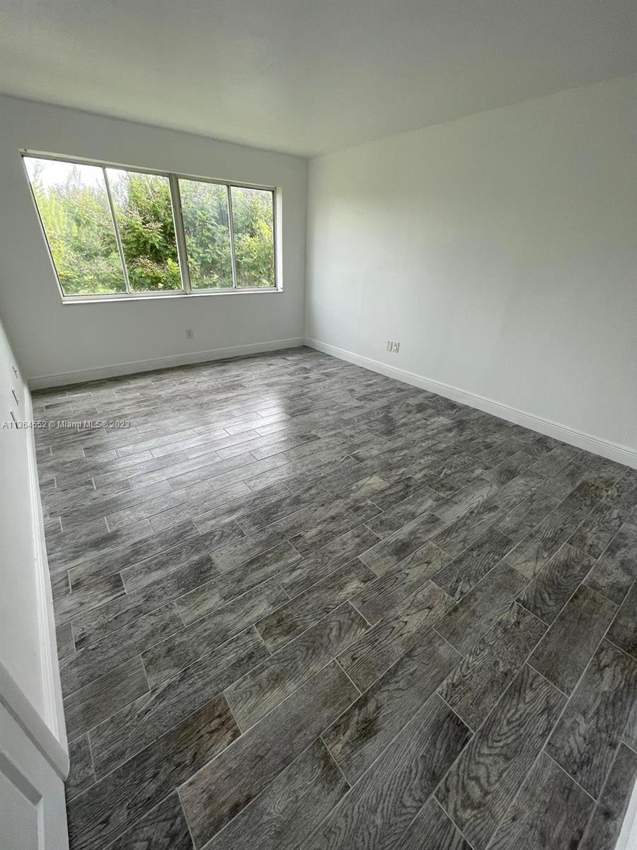 NARANJA LAKES CONDO NO 5 - Residential Lease