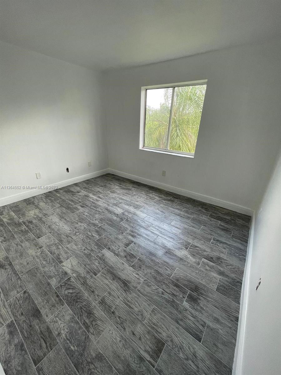 NARANJA LAKES CONDO NO 5 - Residential Lease