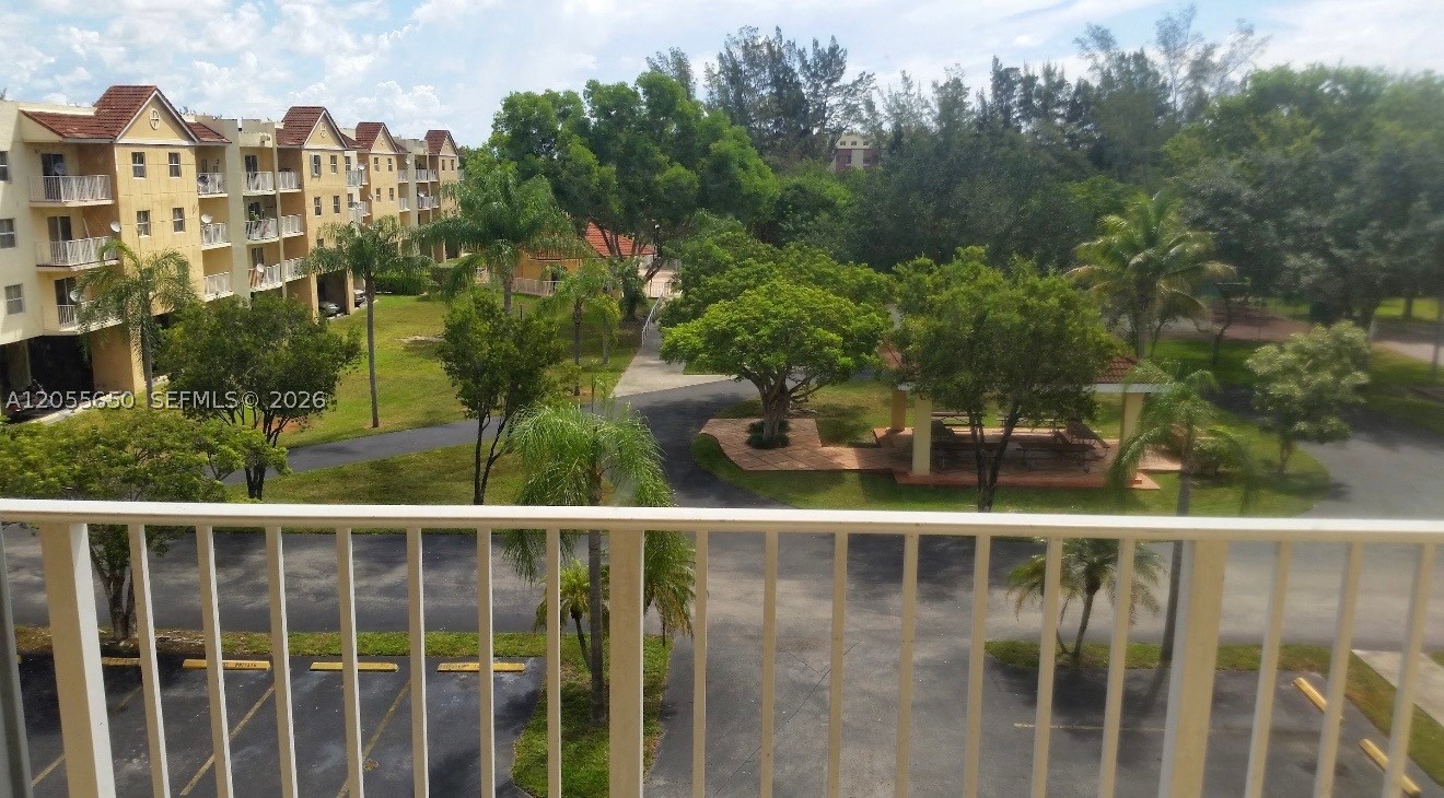 SAGA BAY GARDENS CONDO - Residential Lease