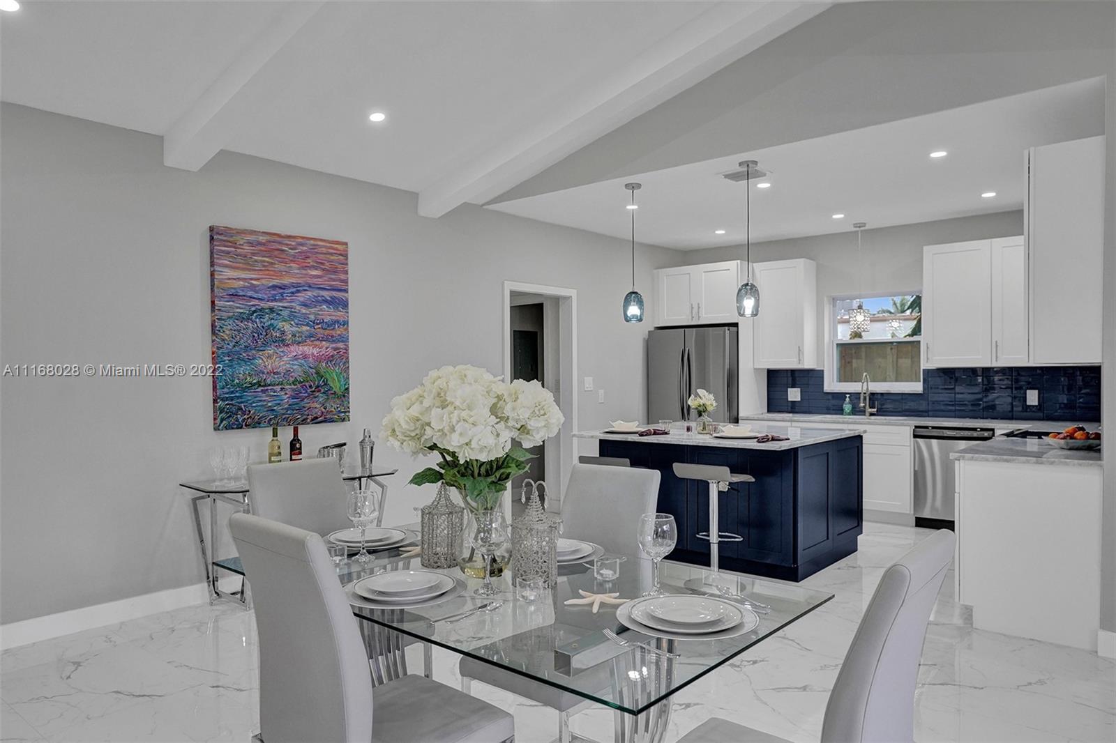 LAUDER GATE ISLES - Residential