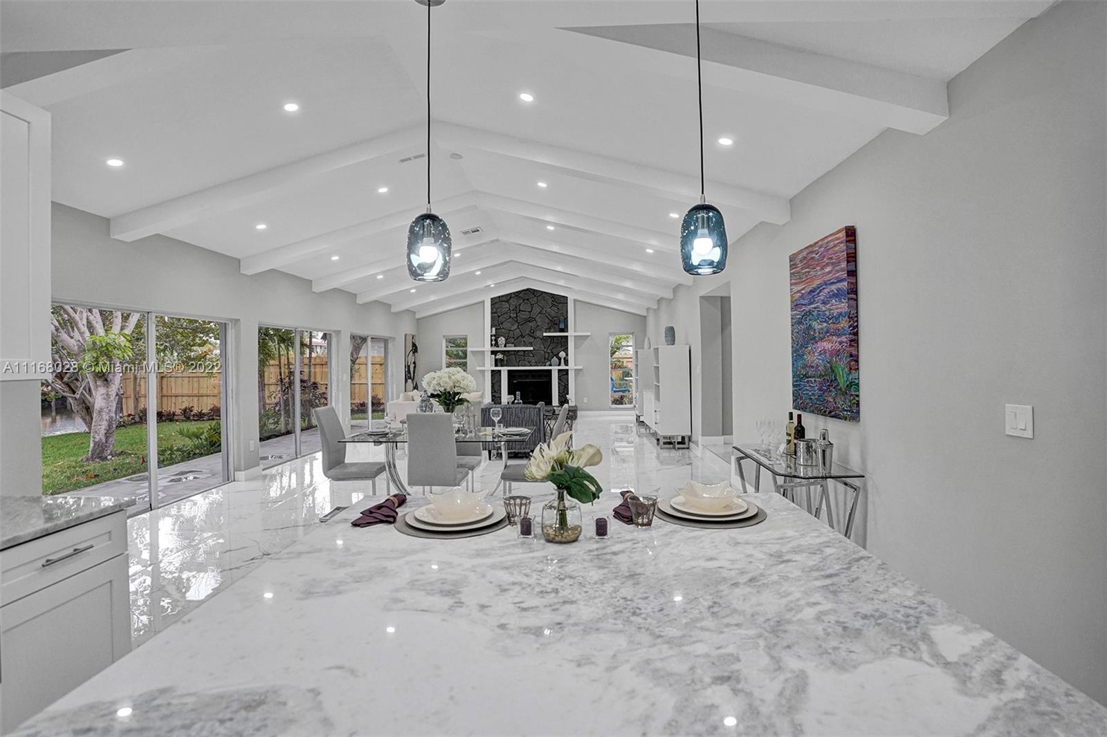 LAUDER GATE ISLES - Residential