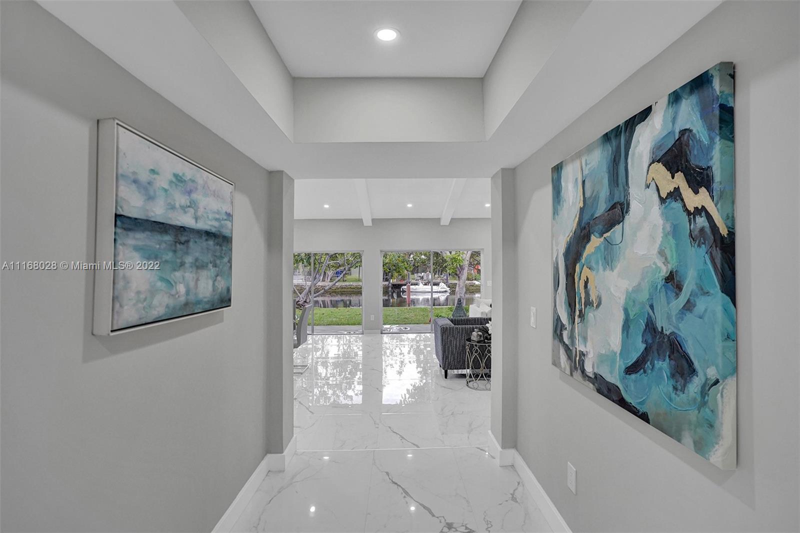 LAUDER GATE ISLES - Residential