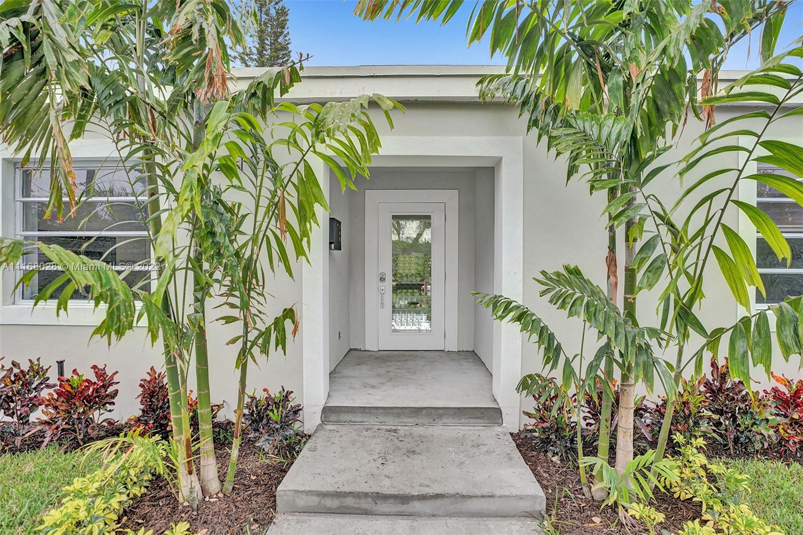LAUDER GATE ISLES - Residential