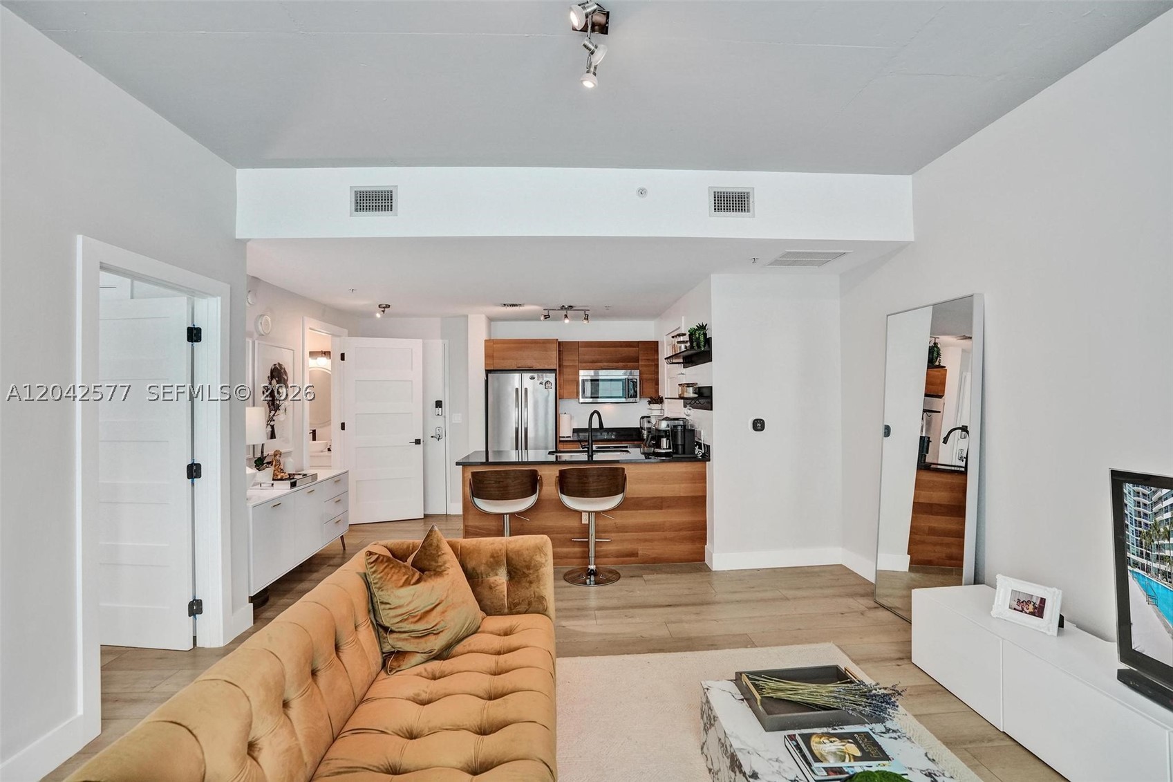 FOUR MIDTOWN MIAMI CONDO - Residential
