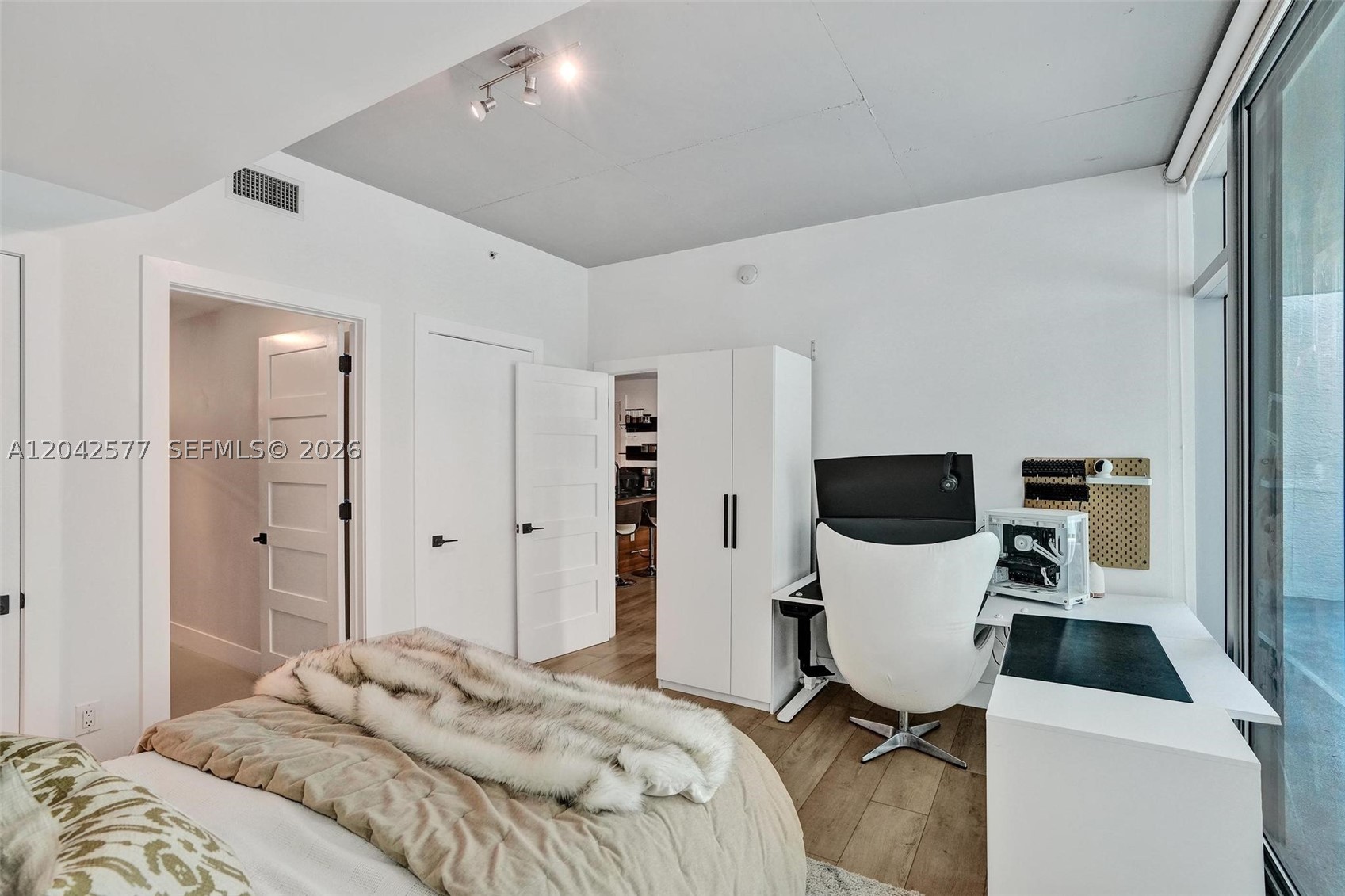FOUR MIDTOWN MIAMI CONDO - Residential