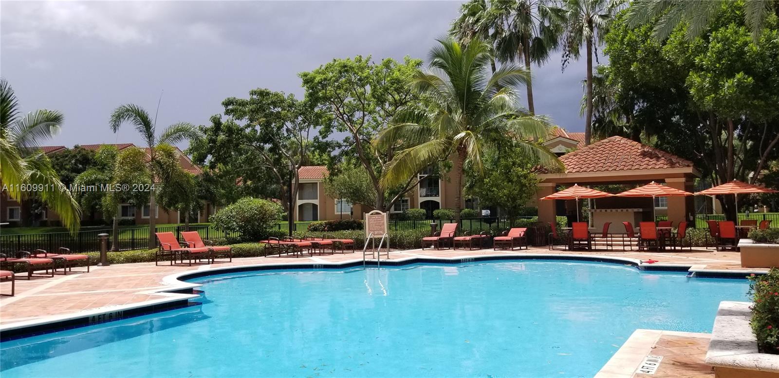 CARRINGTON AT COCONUT CRE - Residential Lease