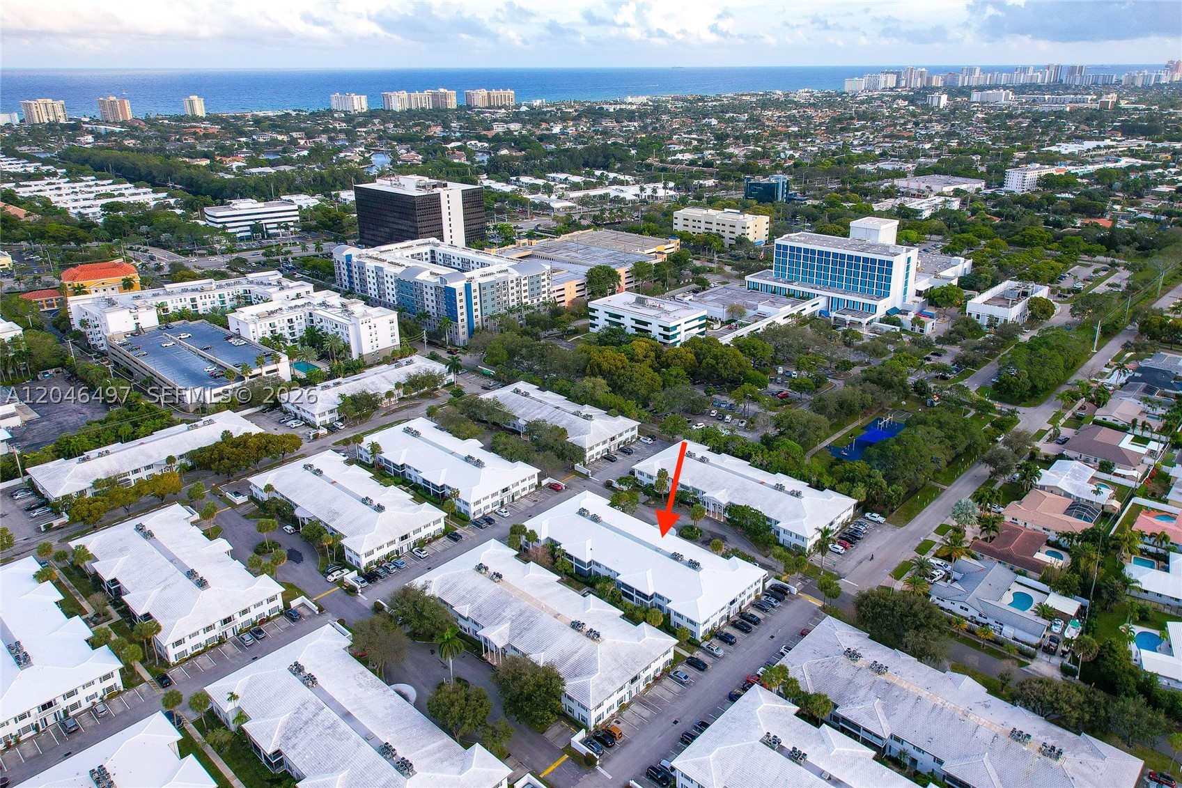 IMPERIAL POINT COLONNADES - Residential
