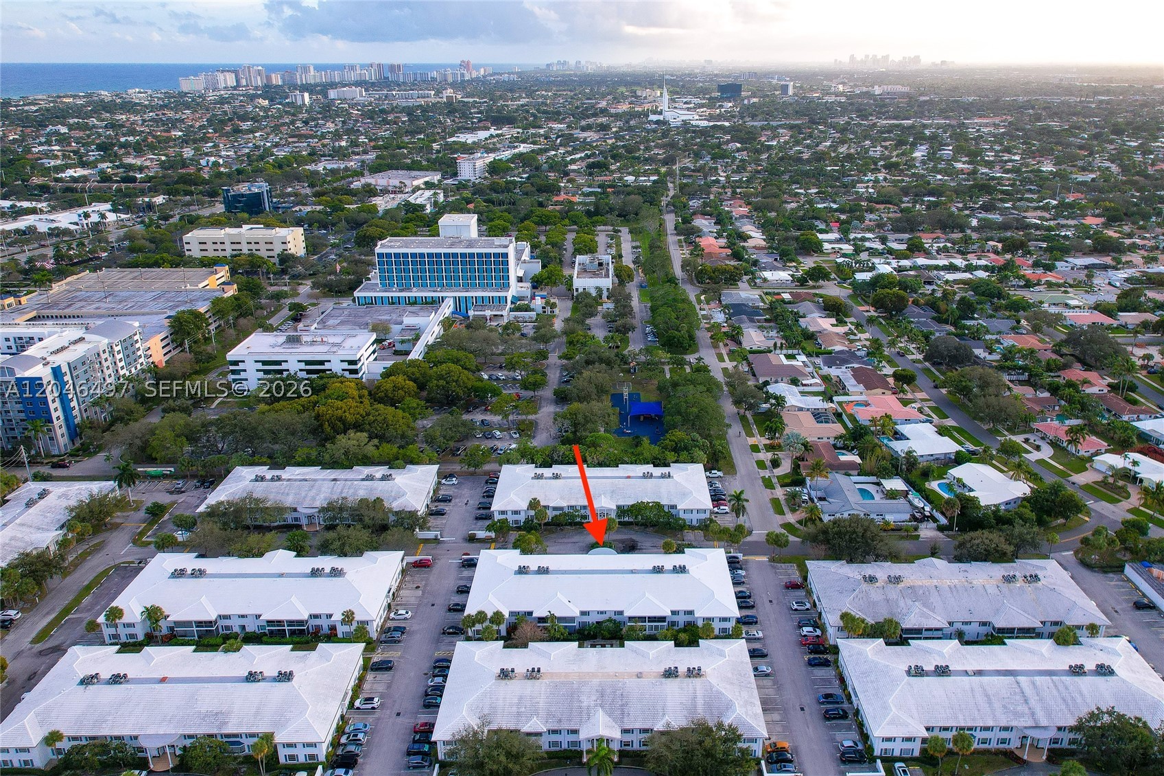 IMPERIAL POINT COLONNADES - Residential