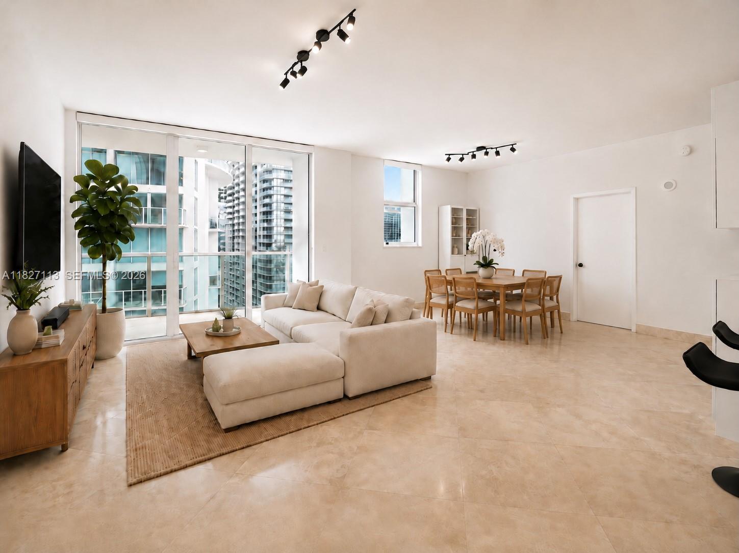 BRICKELL ON THE RIVER N T - Residential