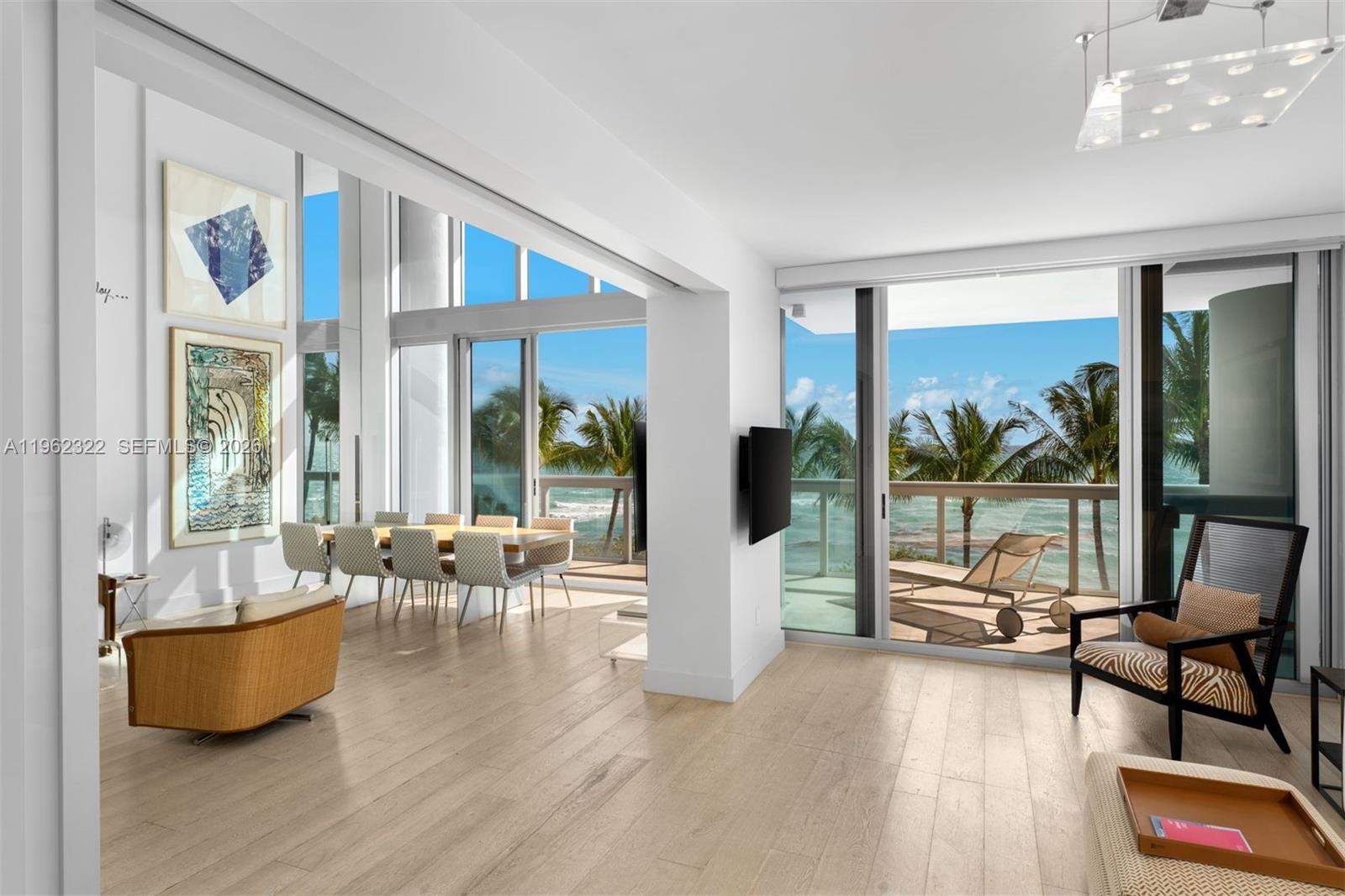 NORTH CARILLON BEACH COND - Residential