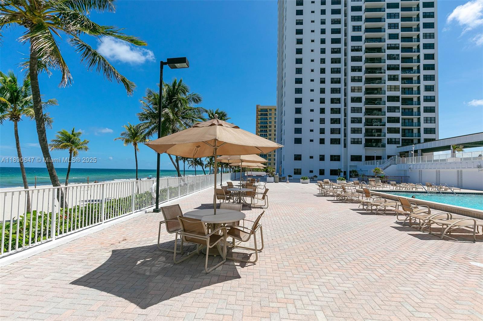 BRITANNIA AT QUADOMAIN CO - Residential Lease