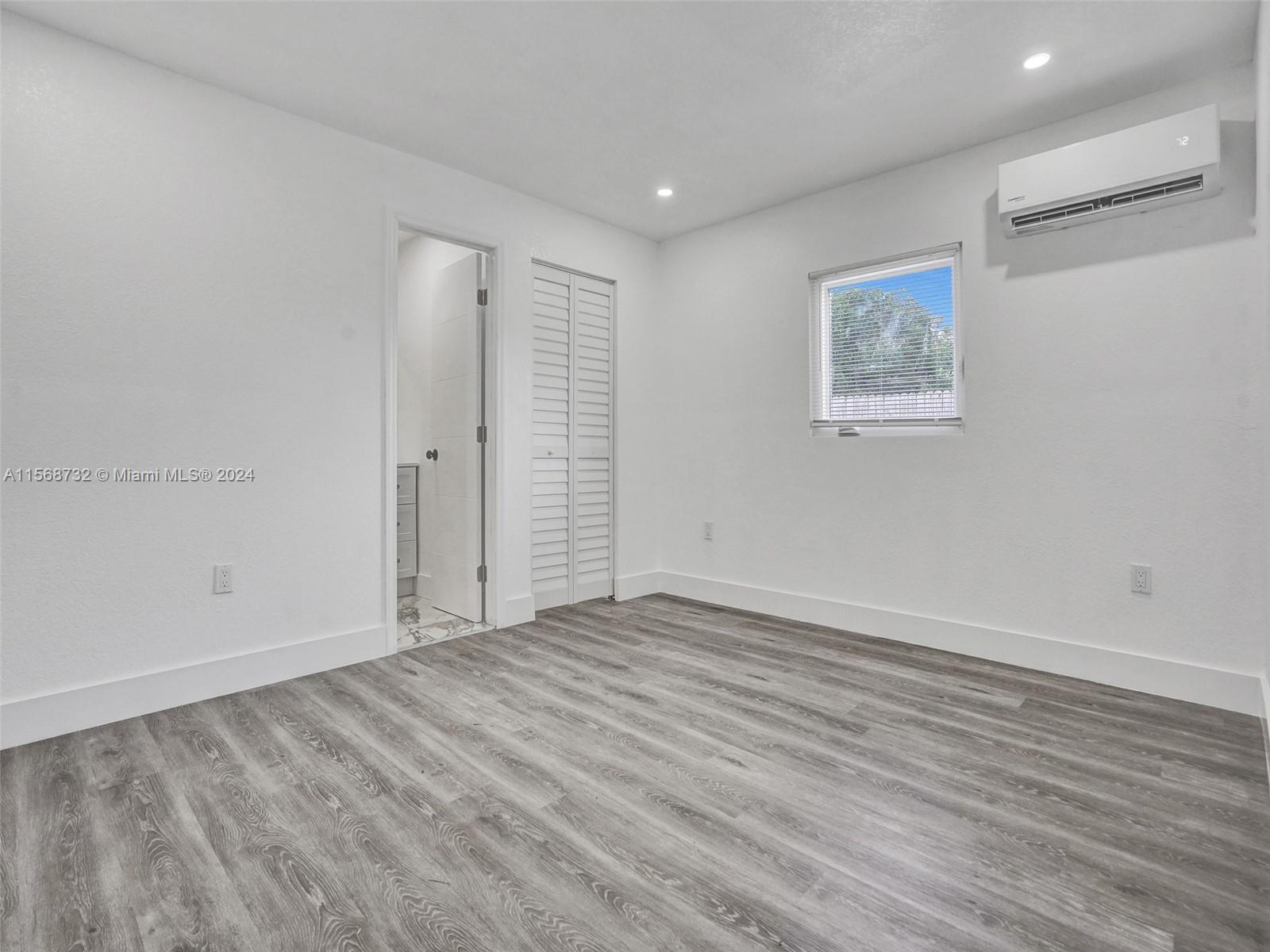 MIAMI GARDENS ESTATES SEC - Residential