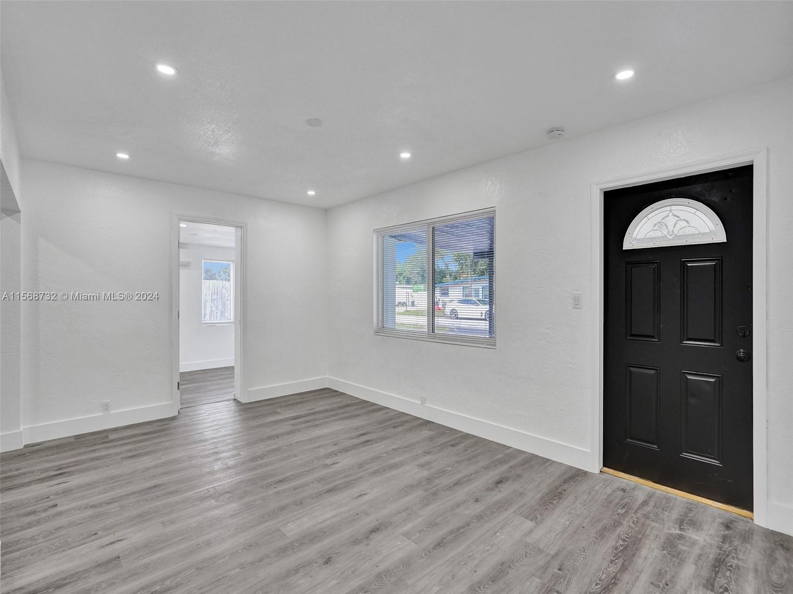 MIAMI GARDENS ESTATES SEC - Residential
