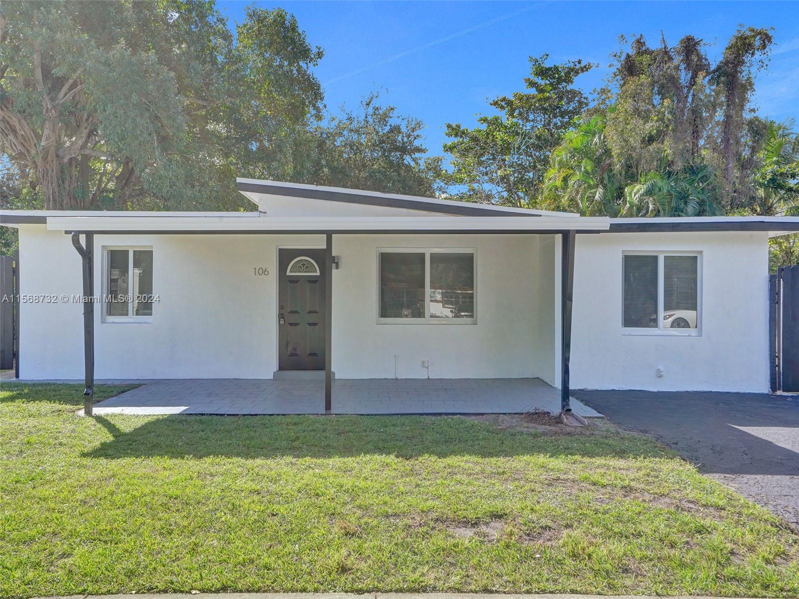 Location location location huge lot in the heart of West Park, over 10,000 sq Ft of lot, enough space in the yard for a pool or a camper/RV or Boat. Create your own oasis, this home boasts four bedrooms and three bathrooms two larger bedrooms have ensuite bathrooms. The home is substantially refreshed. actual living space 1464 SF. Come see it today! Tenant occupied until 02/2025. Showings will only be confirmed with an offer on the property.