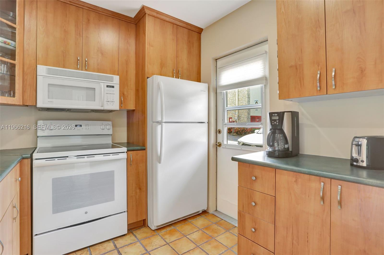 BRADLEY HALL CONDO - Residential