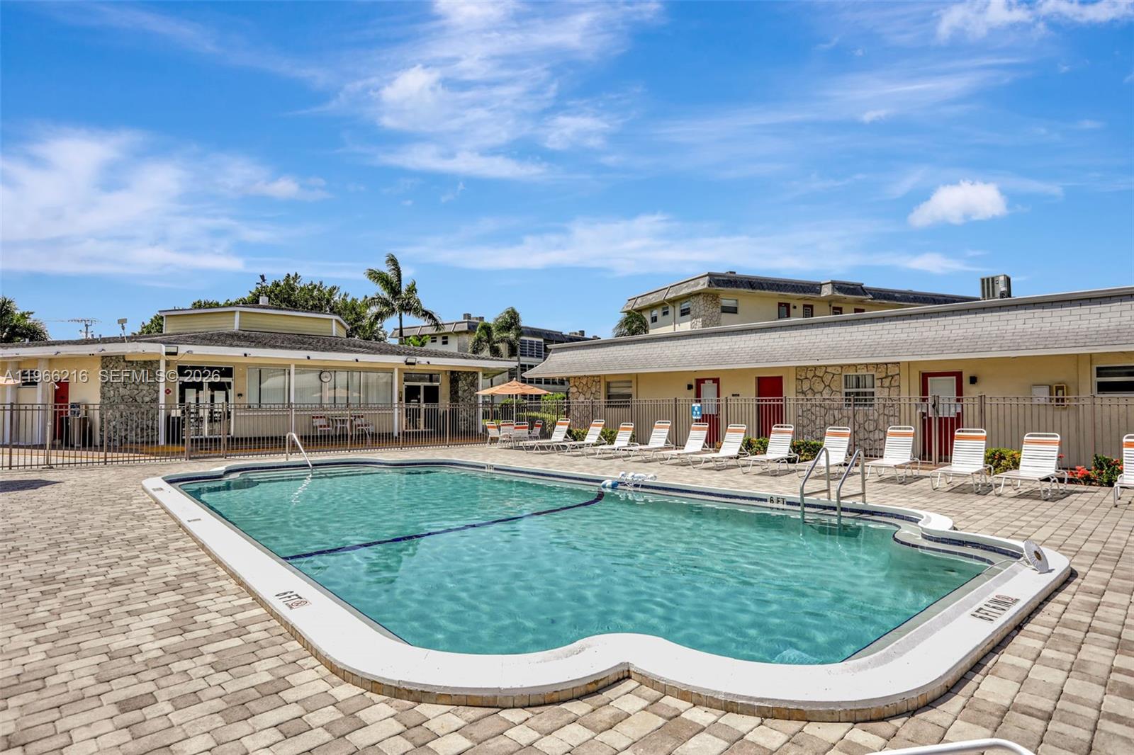 BRADLEY HALL CONDO - Residential