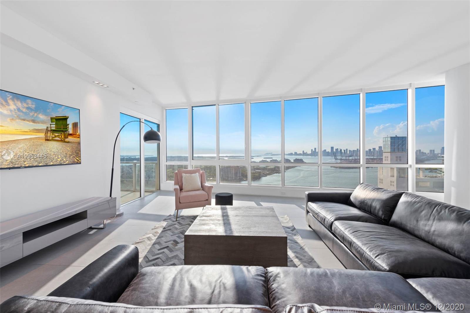 CONTINUUM ON SOUTH BEACH - Residential