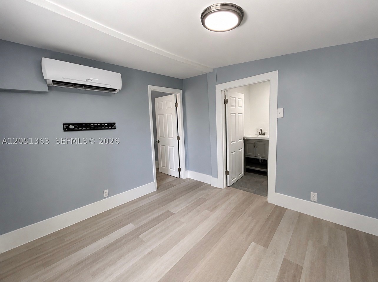 EVANSTON HEIGHTS - Residential Lease