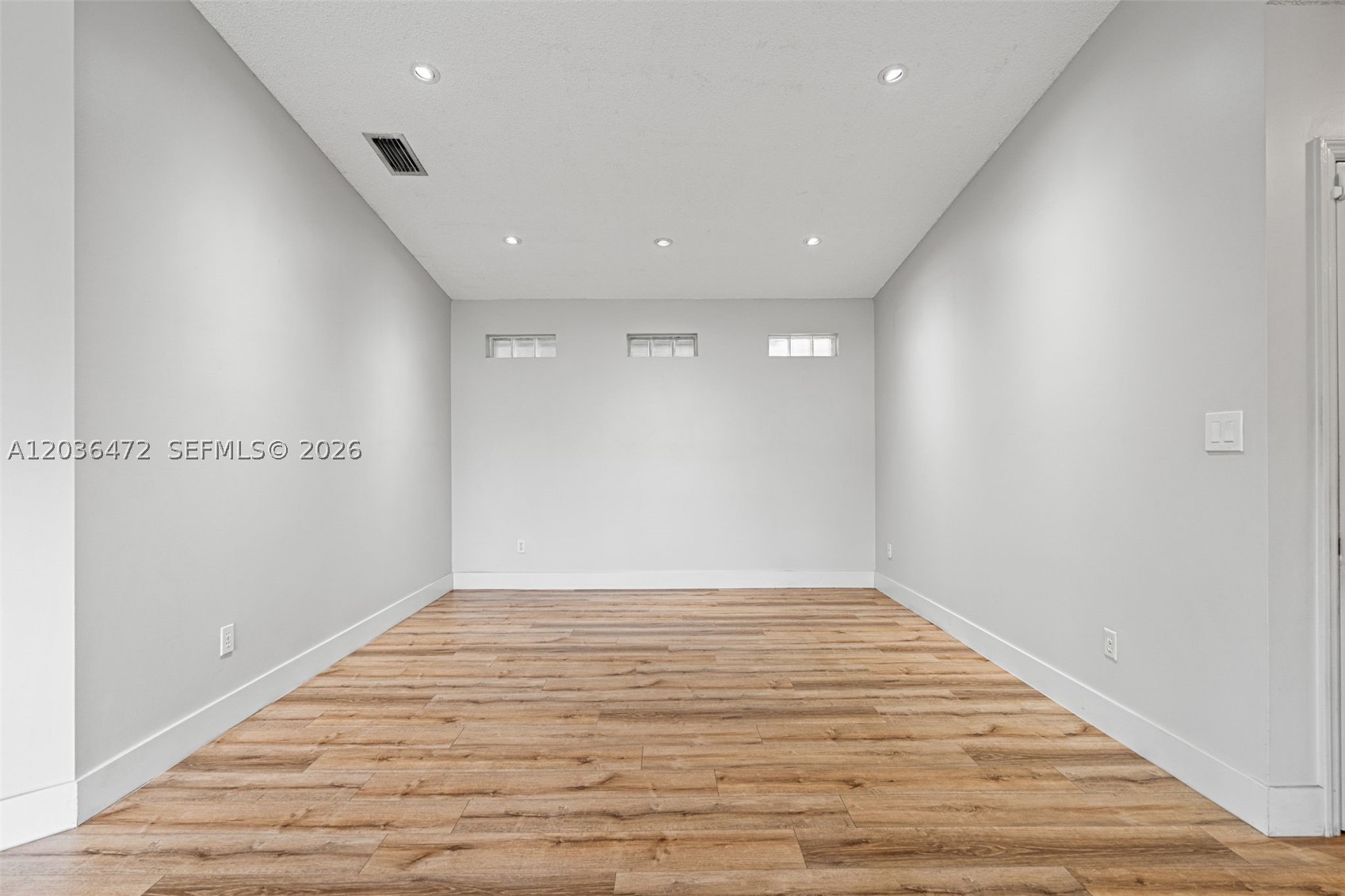 WEITZER SERENA LAKES WEST - Residential