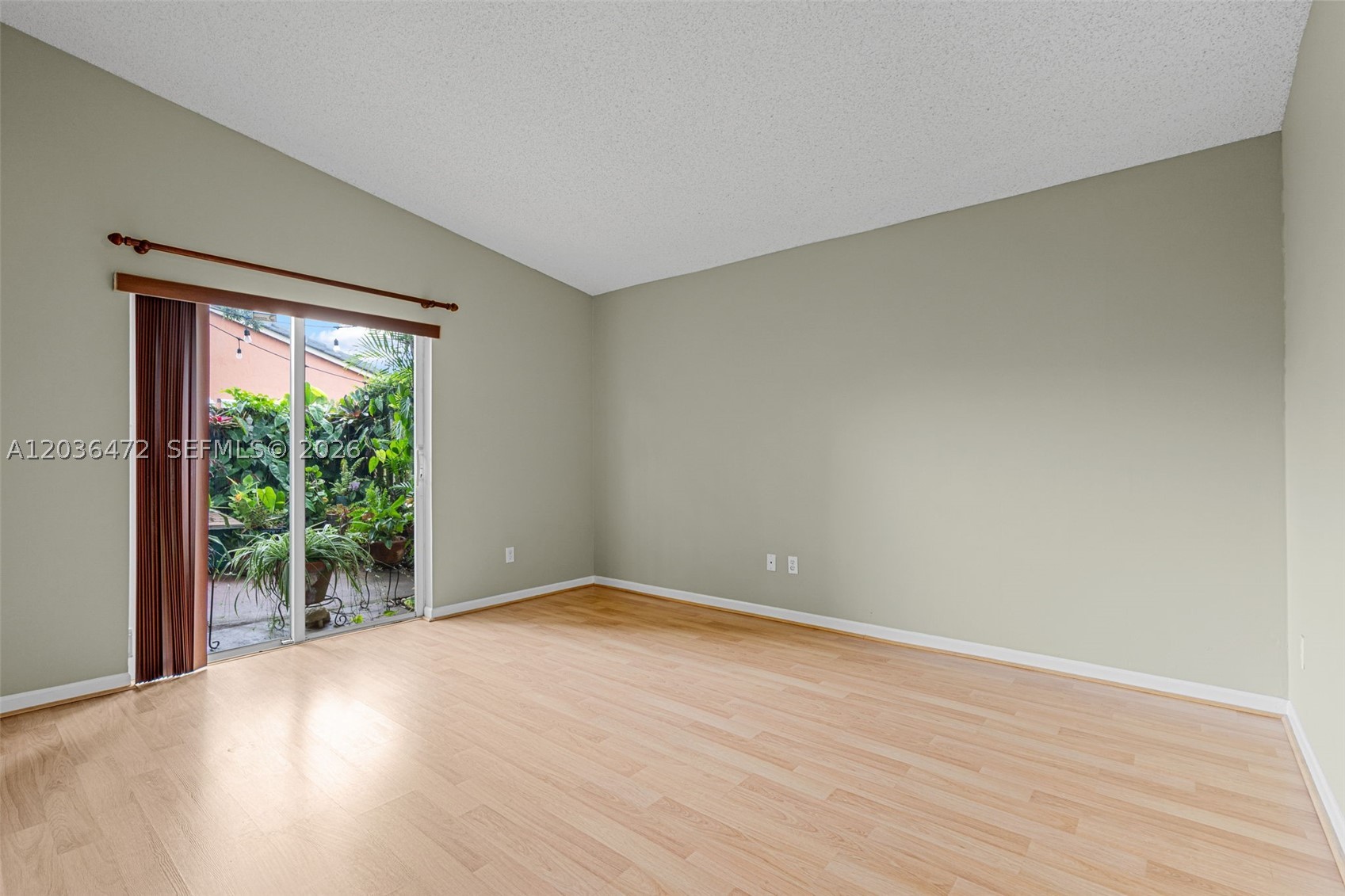 WEITZER SERENA LAKES WEST - Residential