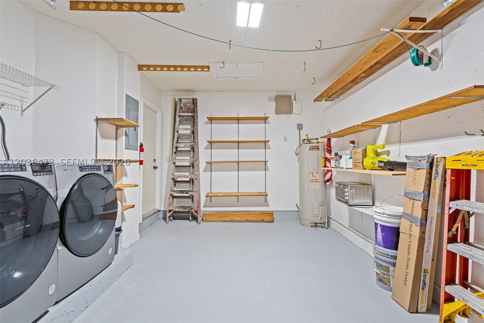 WEITZER SERENA LAKES WEST - Residential